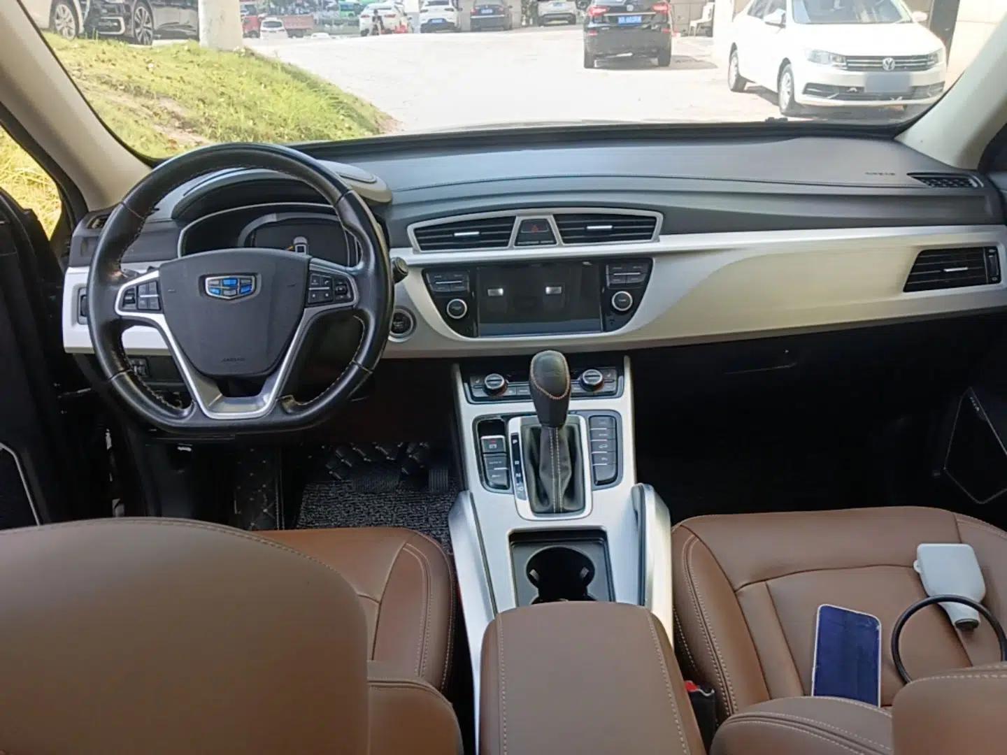 Geely Auto Emgrand X7 Sport 2016 1.8TD Automatic ZhiZun Version — миниатюра 12