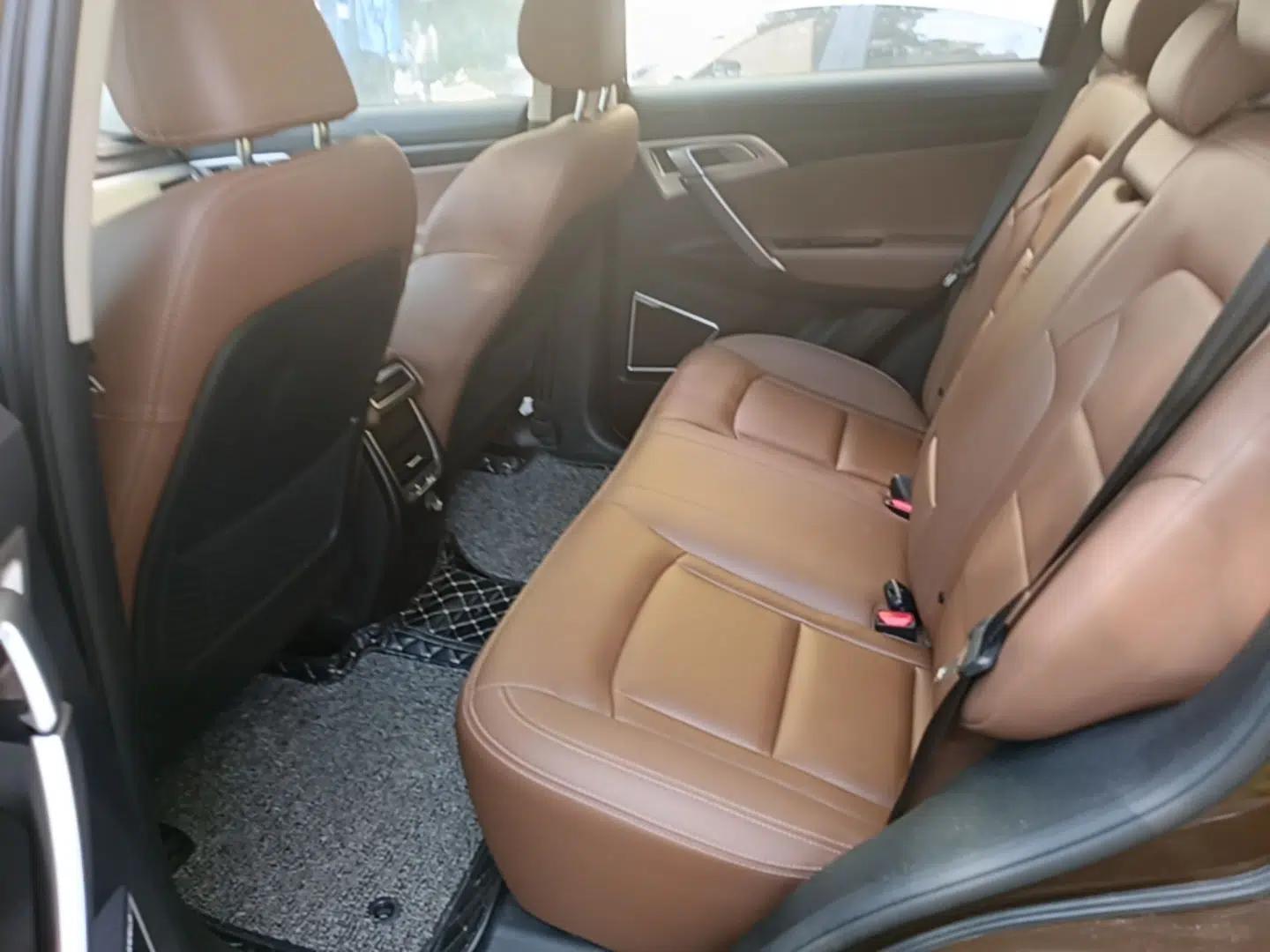 Geely Auto Emgrand X7 Sport 2016 1.8TD Automatic ZhiZun Version — миниатюра 20