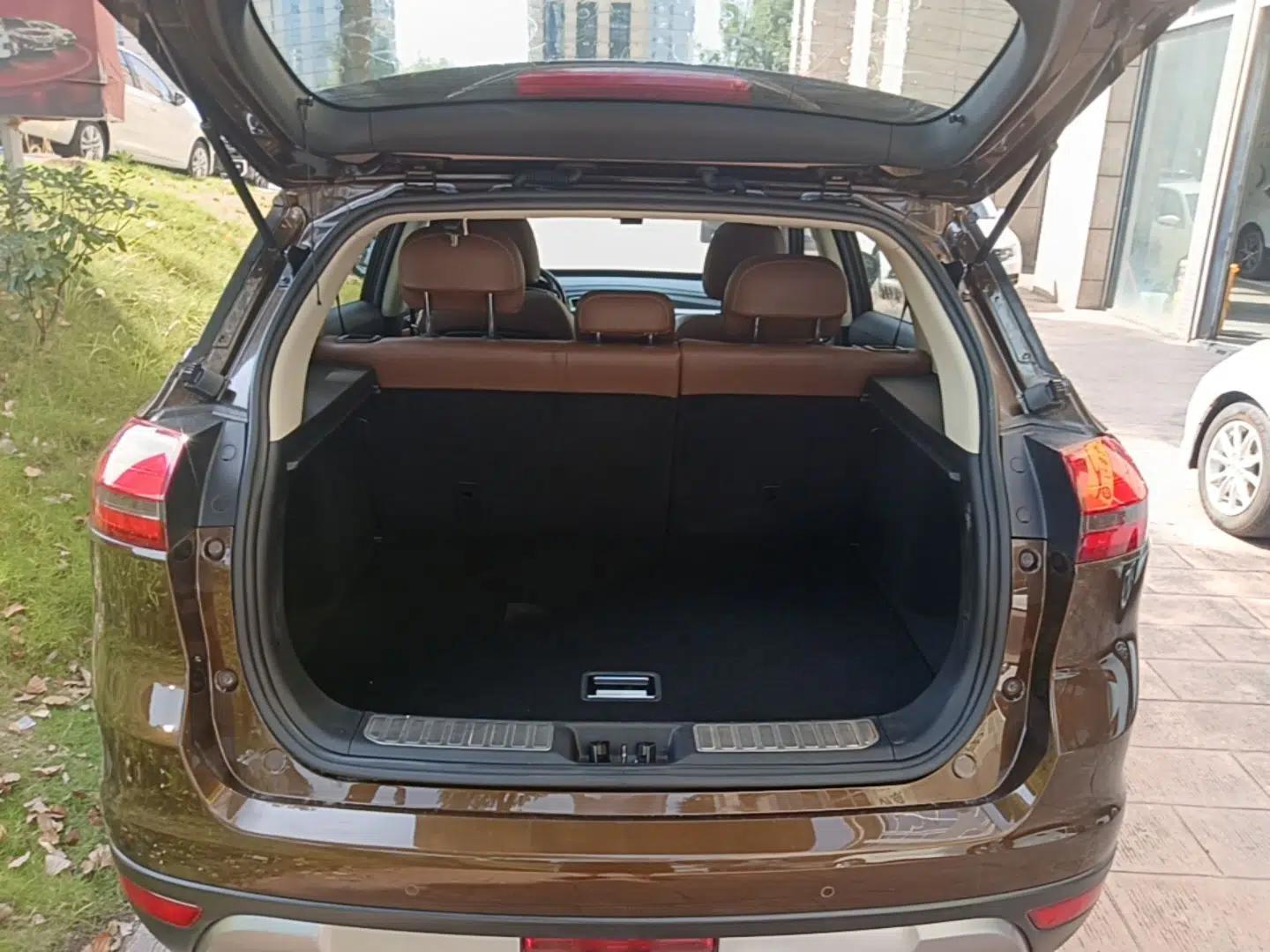 Geely Auto Emgrand X7 Sport 2016 1.8TD Automatic ZhiZun Version — миниатюра 22