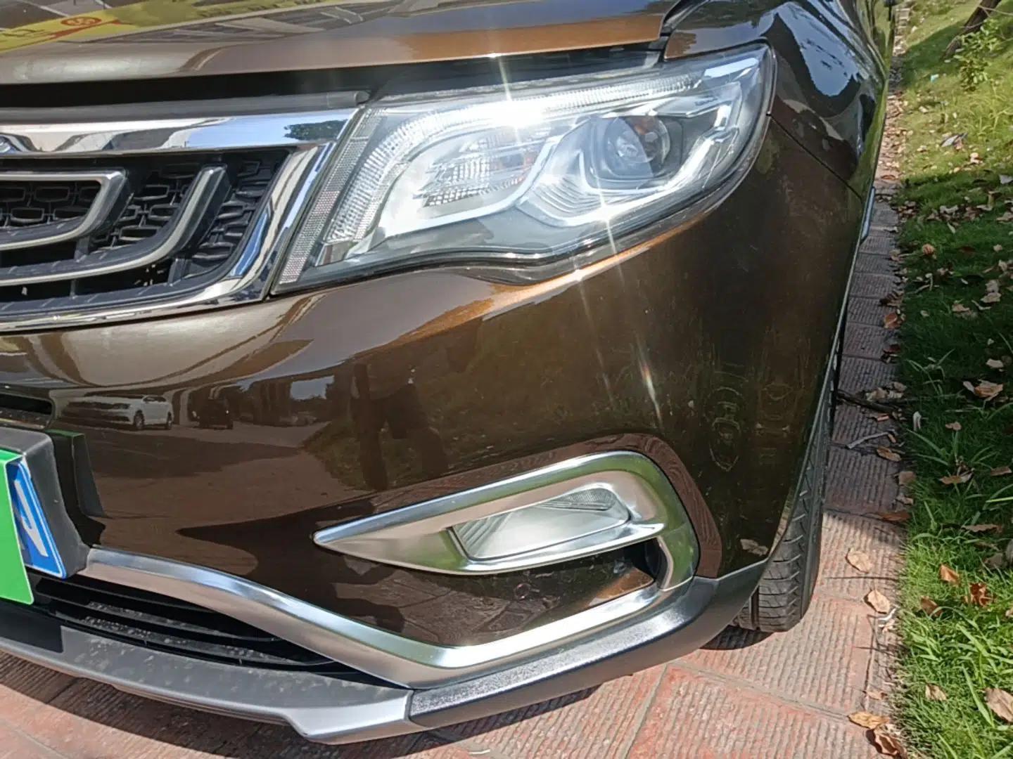 Geely Auto Emgrand X7 Sport 2016 1.8TD Automatic ZhiZun Version — миниатюра 8