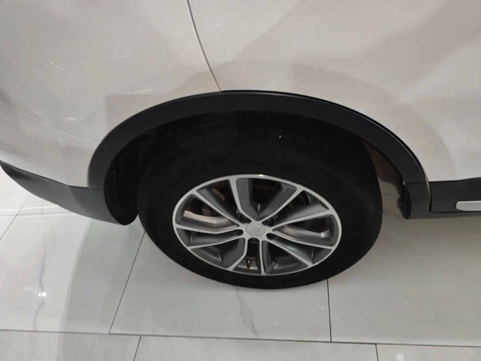 Geely Auto Emgrand X7 Sport 2018 1.8TD Automatic Two-Wheel Drive Smart Connect 4G Internet Edition — миниатюра 11