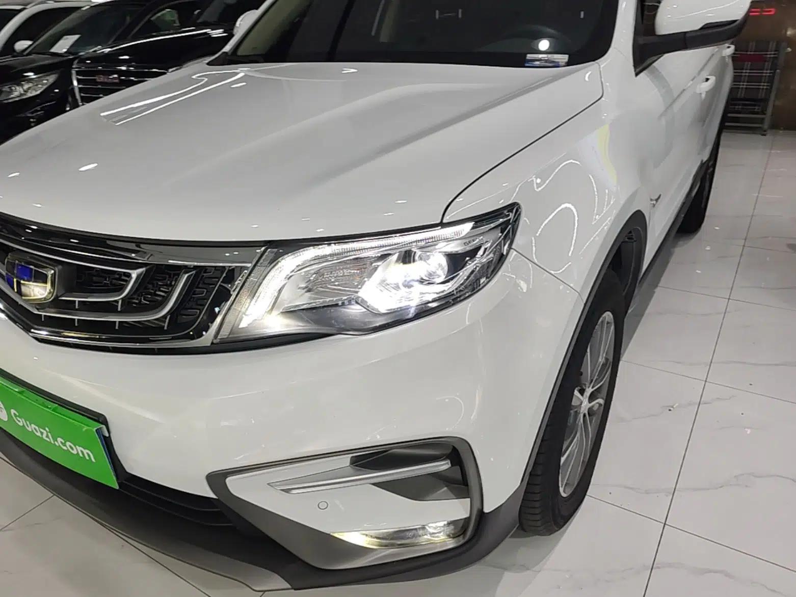 Geely Auto Emgrand X7 Sport 2018 1.8TD Automatic Two-Wheel Drive Smart Connect 4G Internet Edition — миниатюра 8