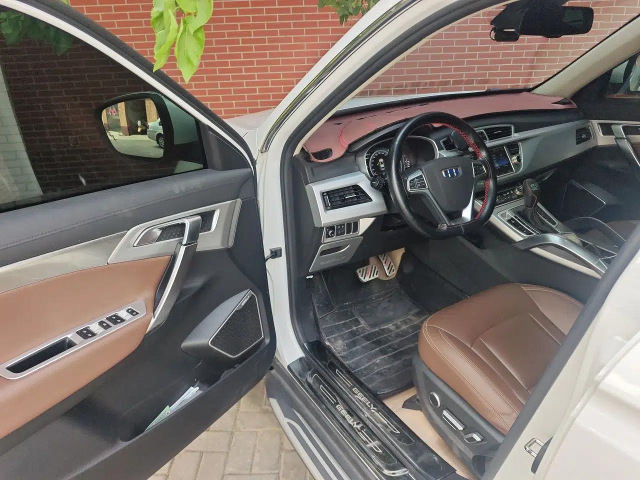 Geely Auto Emgrand X7 Sport 2016 1.8TD Automatic ZhiZun Version — миниатюра 16
