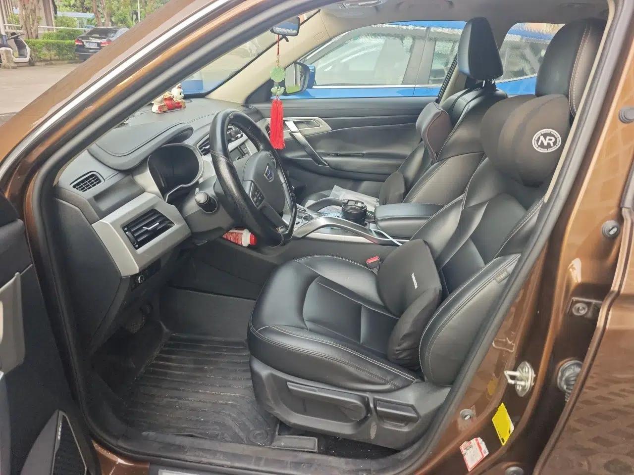 Geely Auto Emgrand X7 Sport 2016 1.8TD Automatic Smart Connectivity Version — миниатюра 15
