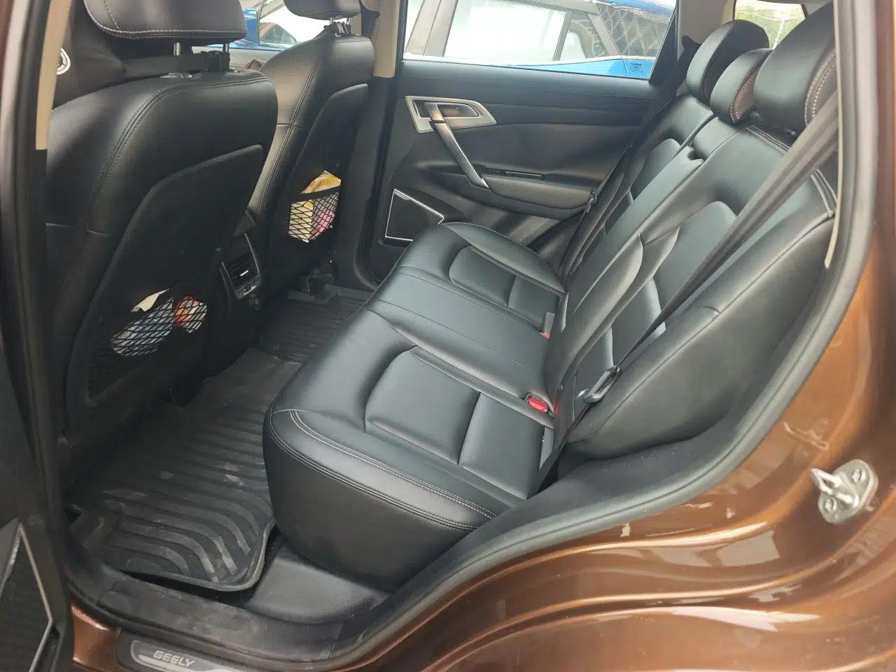 Geely Auto Emgrand X7 Sport 2016 1.8TD Automatic Smart Connectivity Version — миниатюра 17