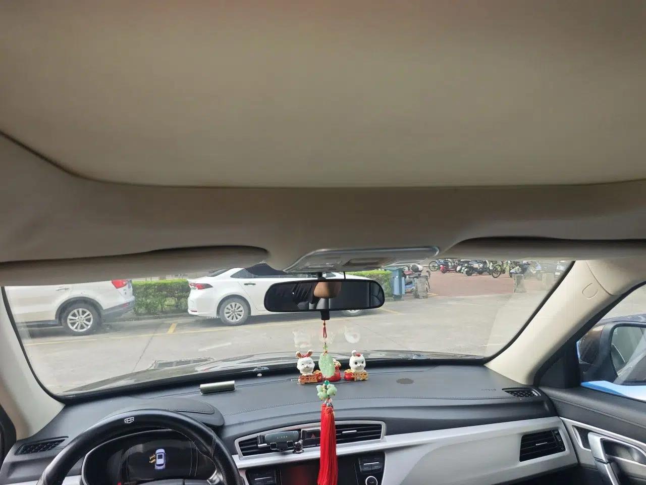 Geely Auto Emgrand X7 Sport 2016 1.8TD Automatic Smart Connectivity Version — миниатюра 18