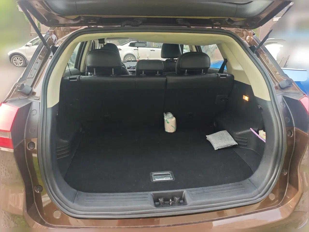 Geely Auto Emgrand X7 Sport 2016 1.8TD Automatic Smart Connectivity Version — миниатюра 19