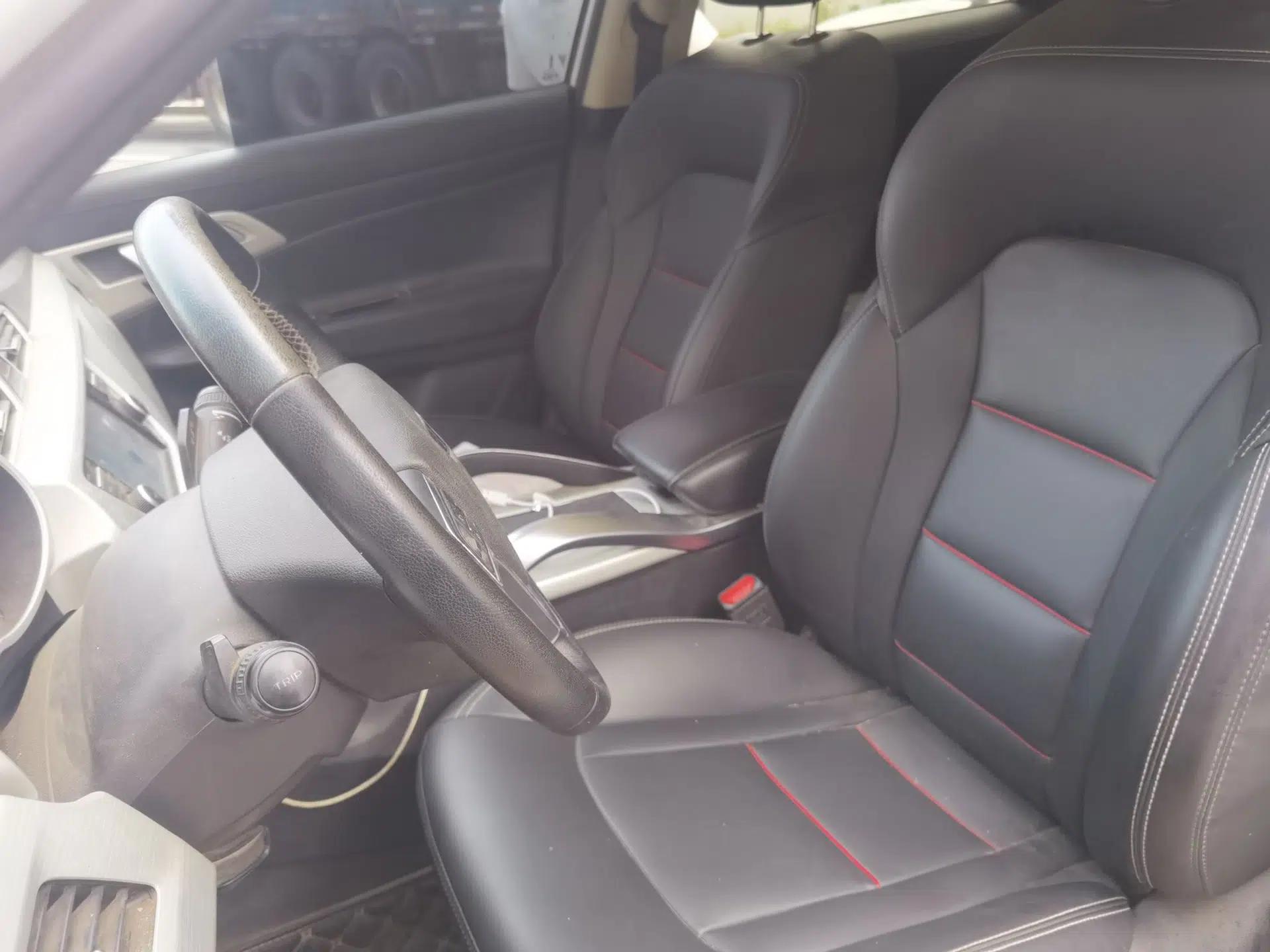 Geely Auto Emgrand X7 Sport 2020 1.8TD DCT Two-Wheel Drive Smart Connect 4G-Enabled Version — миниатюра 15