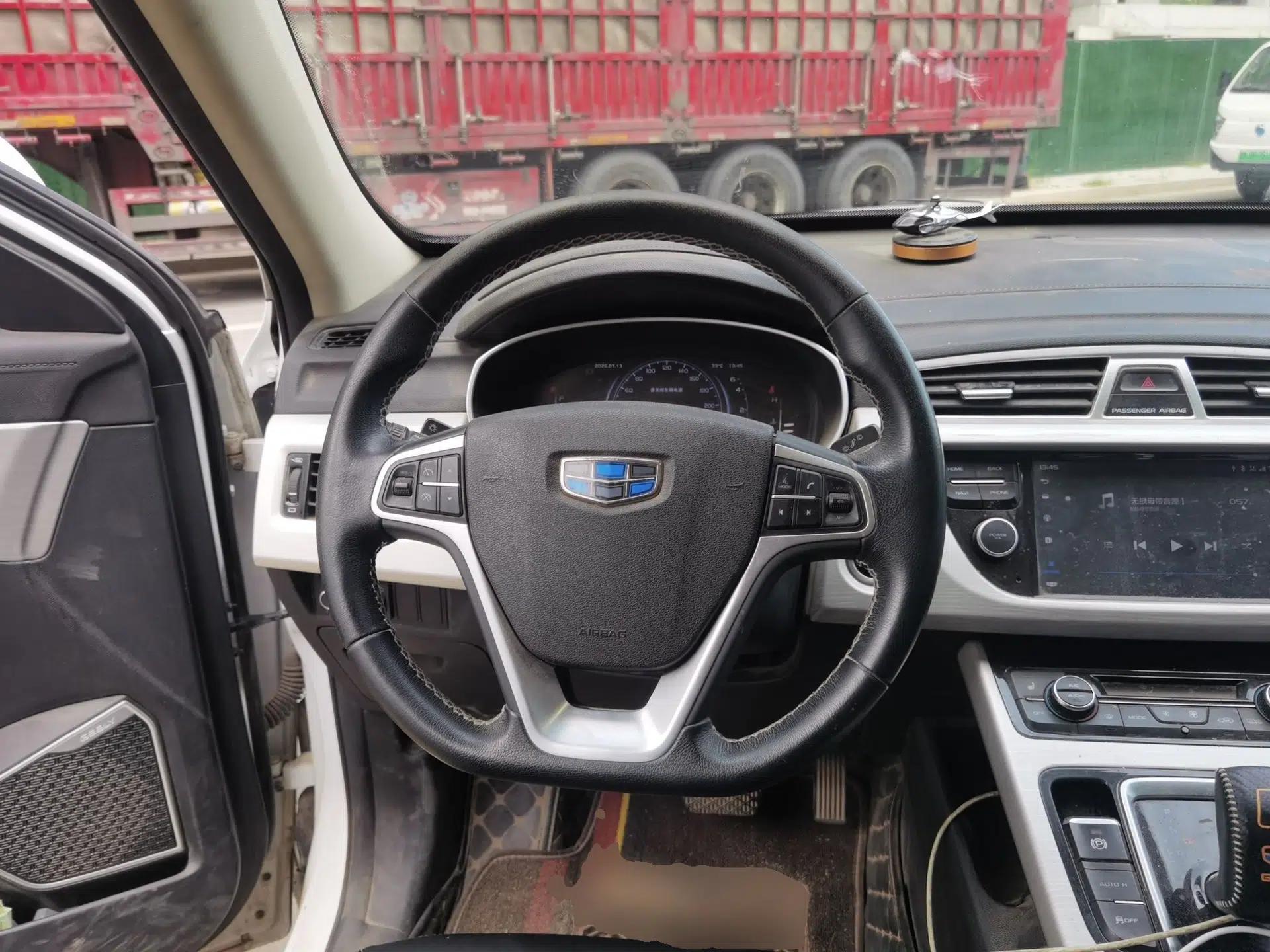 Geely Auto Emgrand X7 Sport 2020 1.8TD DCT Two-Wheel Drive Smart Connect 4G-Enabled Version — миниатюра 10