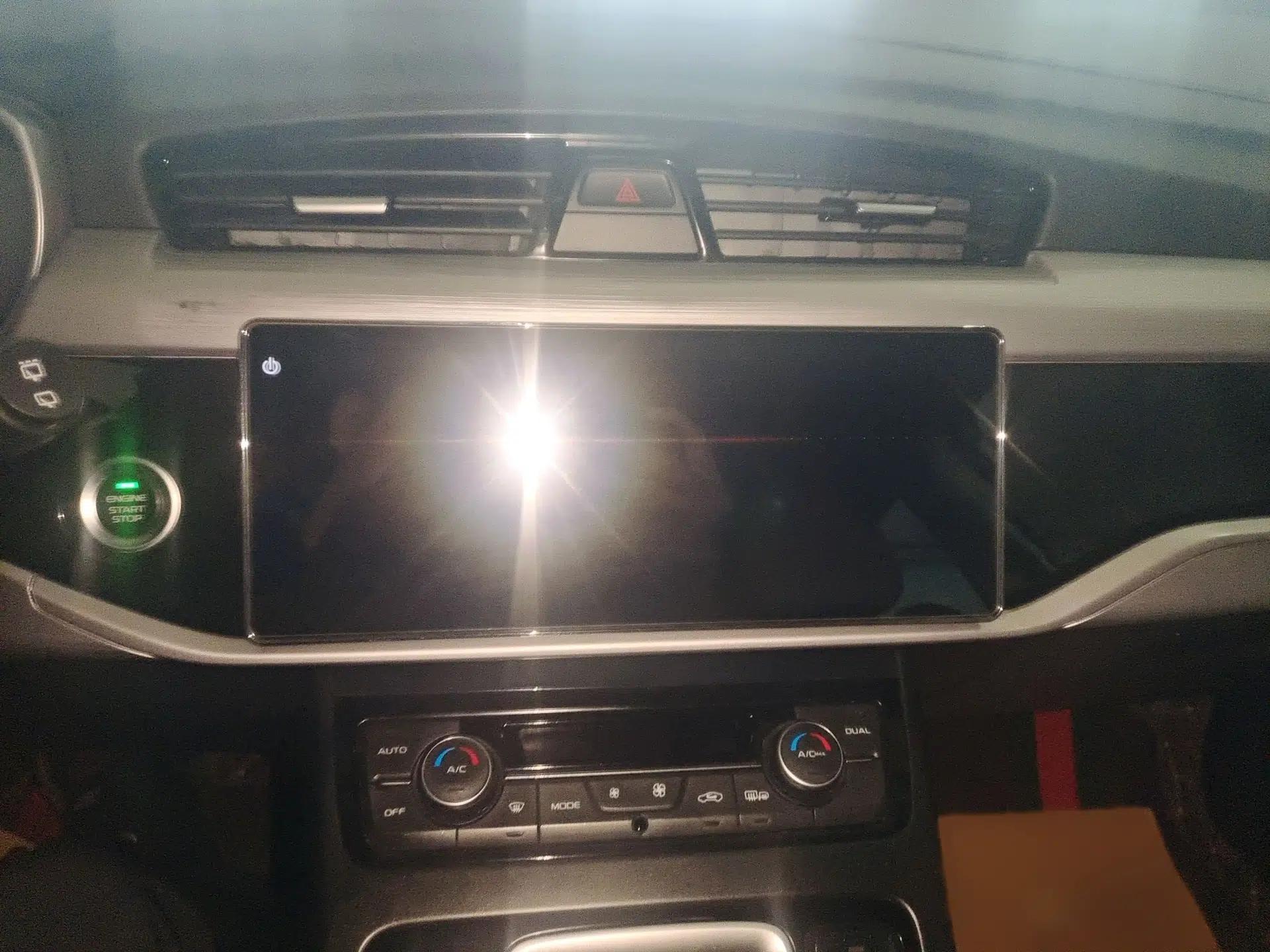 Geely Auto Emgrand X7 Sport 2021 1.8TD DCT Two-Wheel Drive Asian Games Comfort Edition — миниатюра 11
