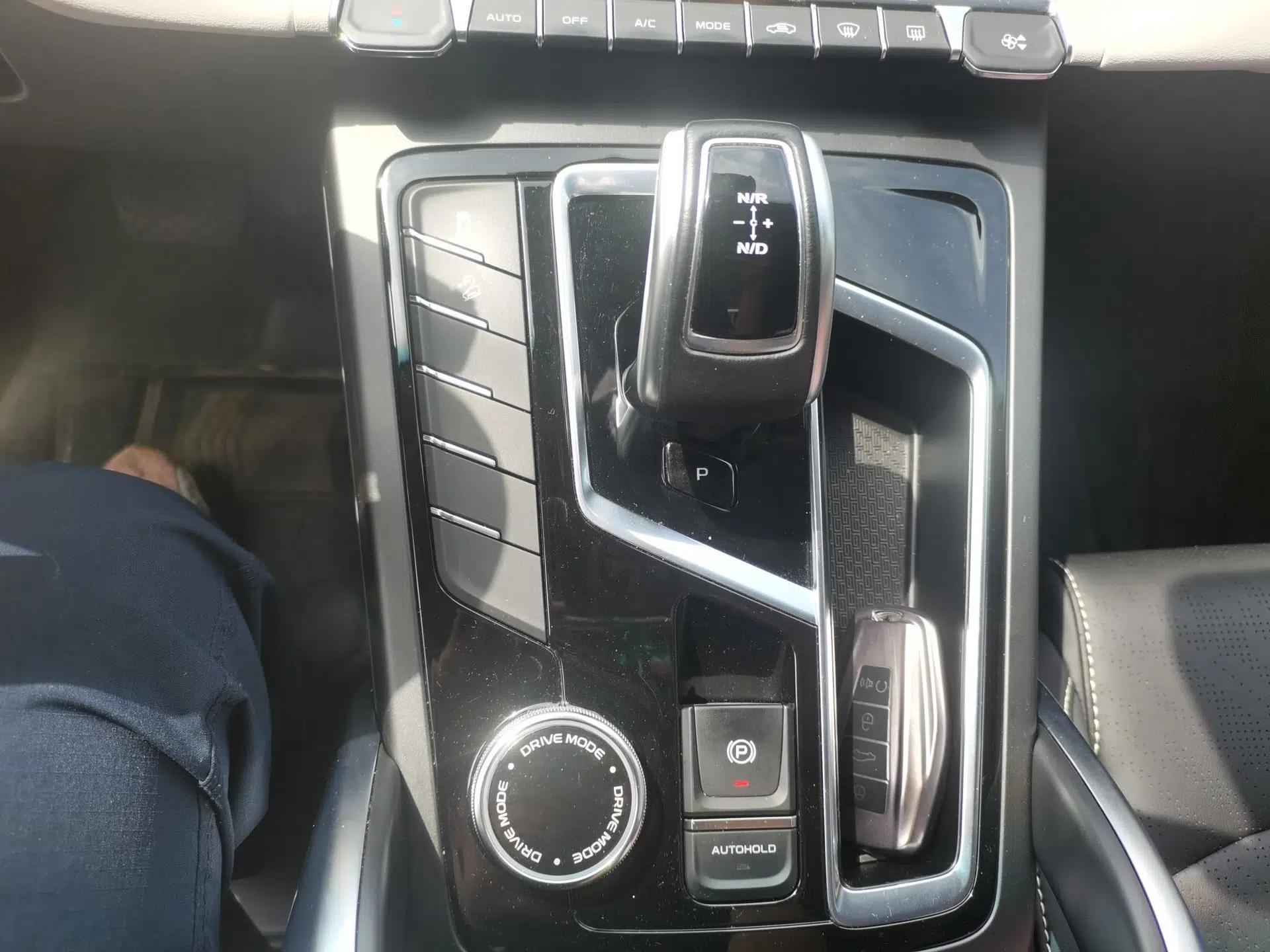 Geely Auto Emgrand X7 Sport 2022 Boyue X 1.8TD DCT Smart Model — миниатюра 14