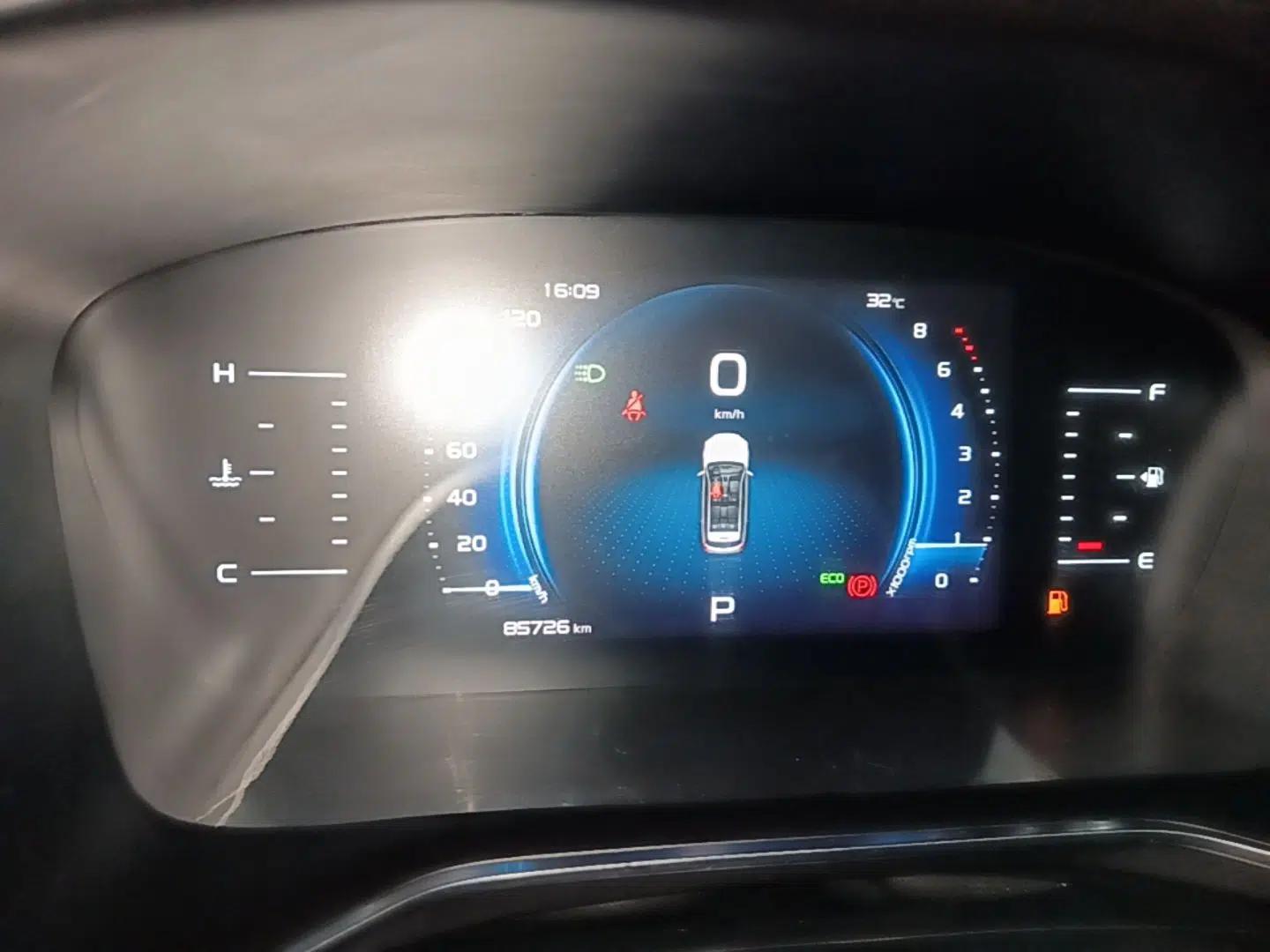 Geely Auto Emgrand X7 Sport 2020 1.8TD DCT Smart Connect PRO — миниатюра 14