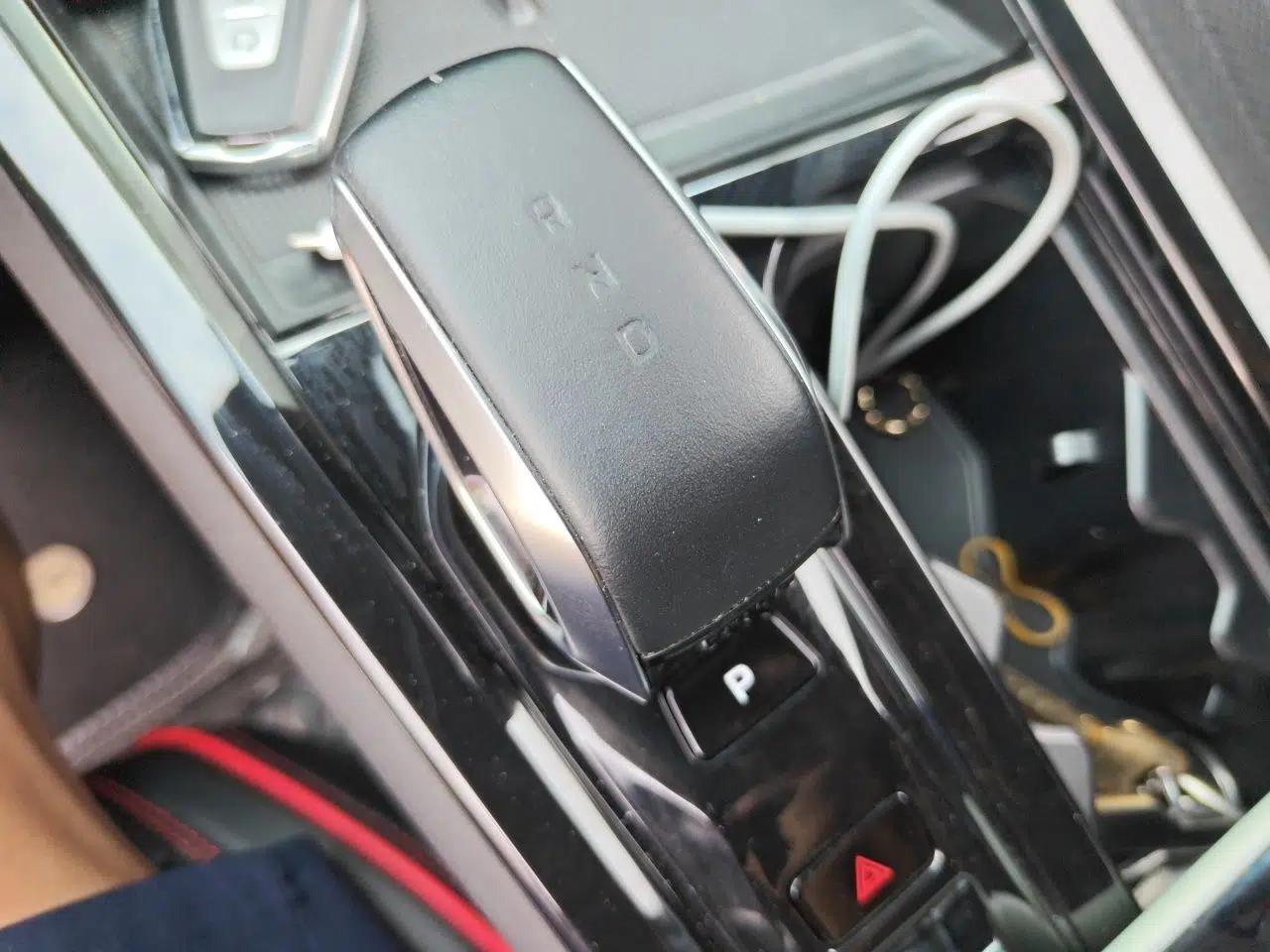 Geely Auto Emgrand X7 Sport 2024 1.5TD Smart Connect+ — миниатюра 14
