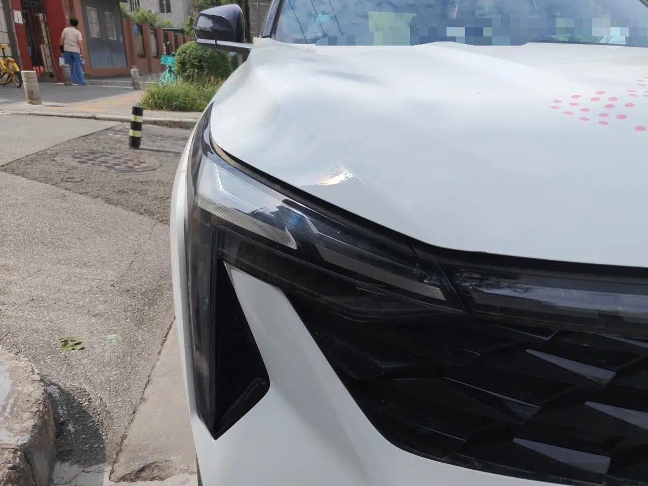 Geely Auto Emgrand X7 Sport 2024 1.5TD Smart Connect+ — миниатюра 7