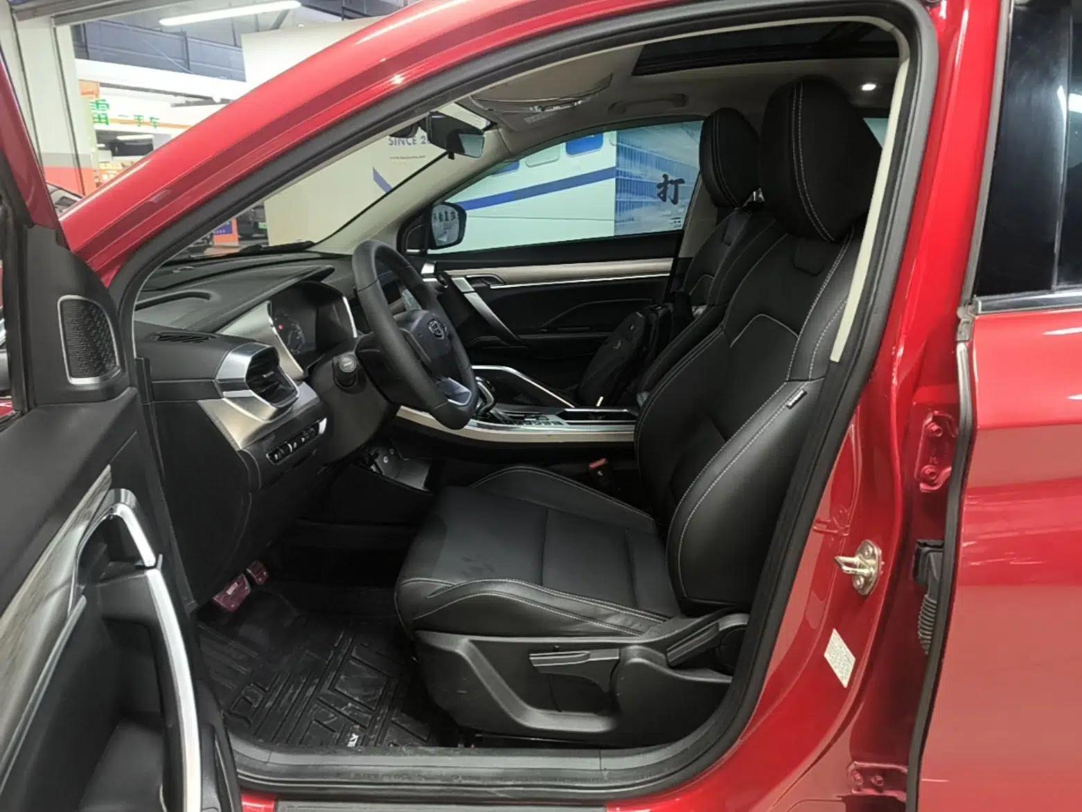 Geely Auto Coolray 2019 260T DCT Knight China V Standard — миниатюра 22