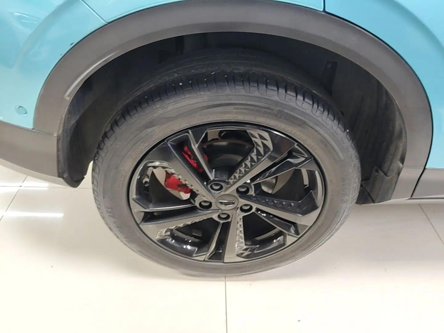 Geely Auto Coolray 2022 Bin Yue COOL 1.5TD DCT Battle Edition — миниатюра 11