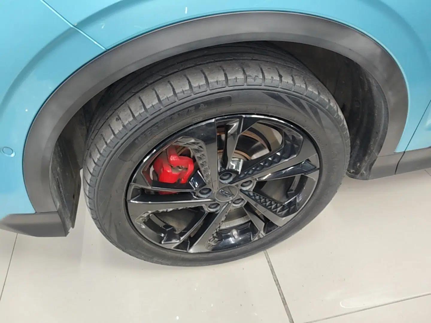 Geely Auto Coolray 2022 Bin Yue COOL 1.5TD DCT Battle Edition — миниатюра 10
