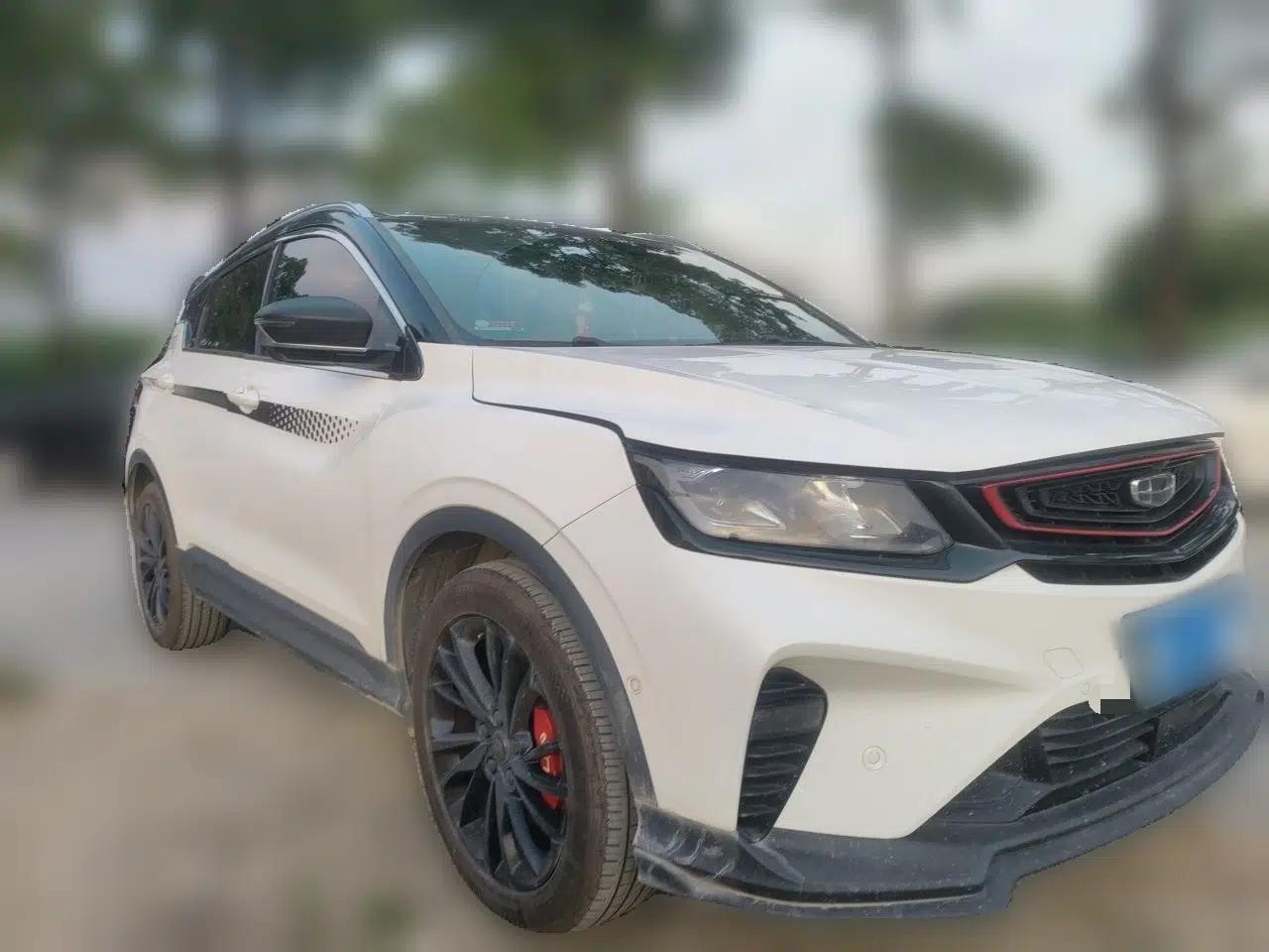 Geely Auto Coolray 2019 Sport Model 260T DCT Battle China V Standard — миниатюра 3