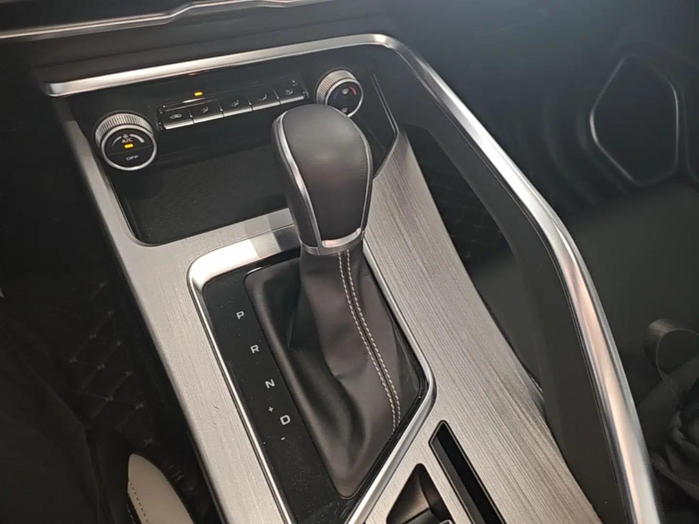 Geely Auto Coolray 2020 PRO 240T DCT Hunter — миниатюра 21