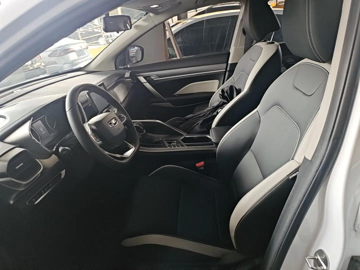 Geely Auto Coolray 2020 PRO 240T DCT Hunter — миниатюра 22