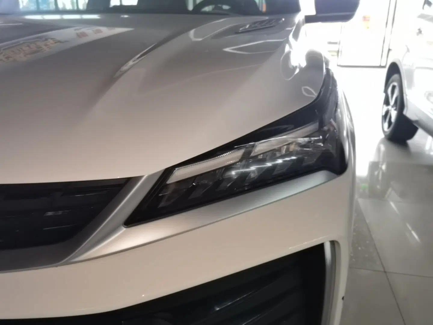 Geely Auto Coolray 2025 Bin Yue L 1.5TD DCT Star Diamond — миниатюра 8