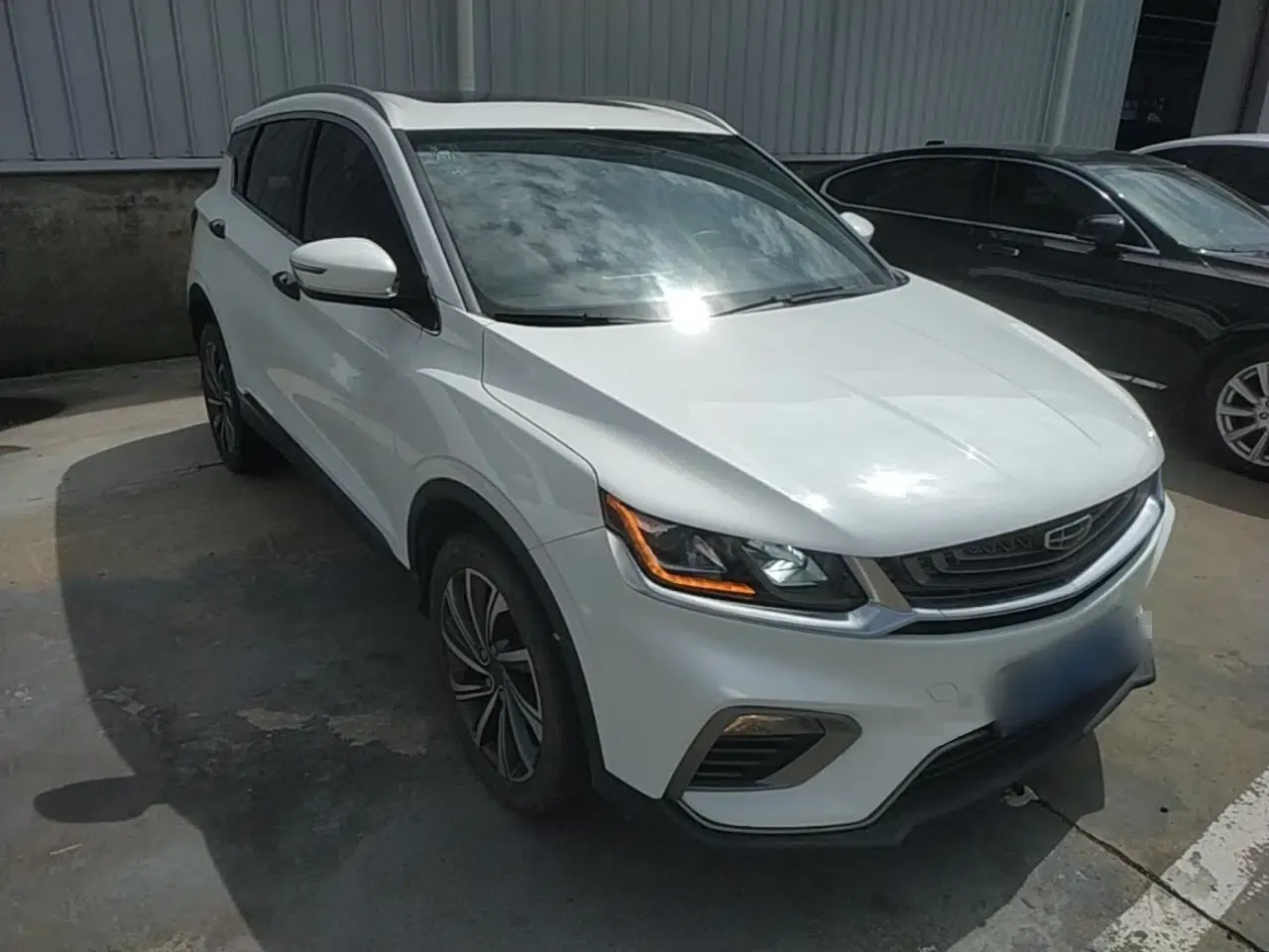 Geely Auto Coolray 2019 260T DCT Knight China VI Standard — миниатюра 3