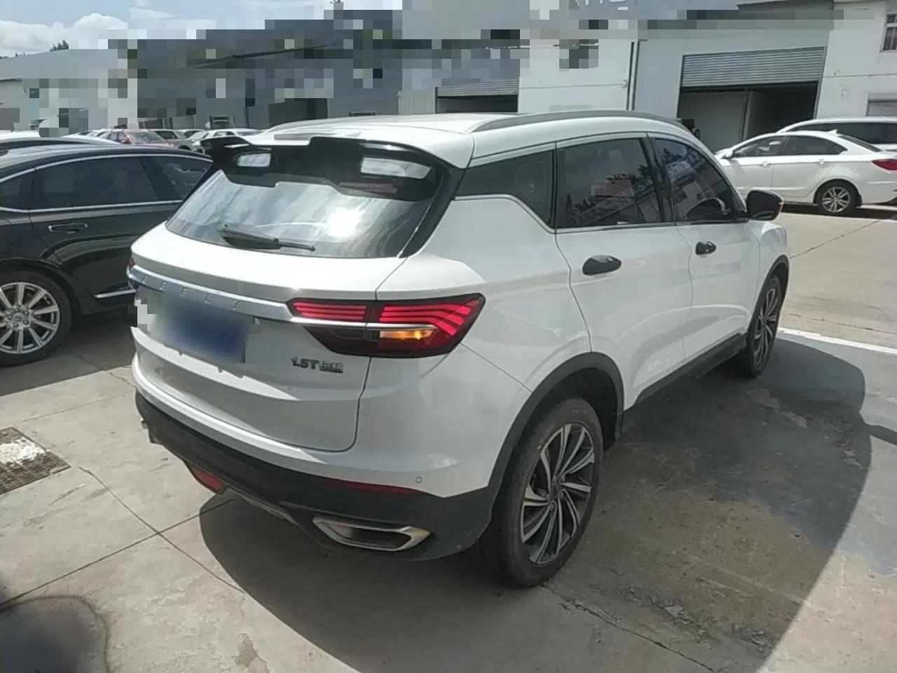 Geely Auto Coolray 2019 260T DCT Knight China VI Standard — миниатюра 6