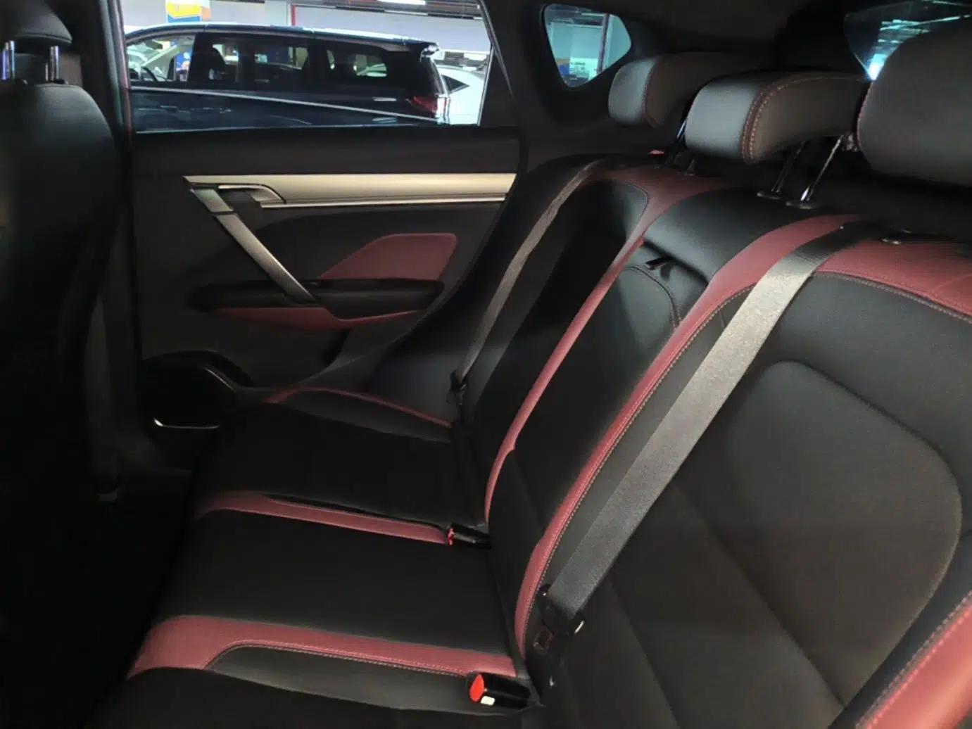 Geely Auto Coolray 2020 PRO 260T DCT Knight — миниатюра 25