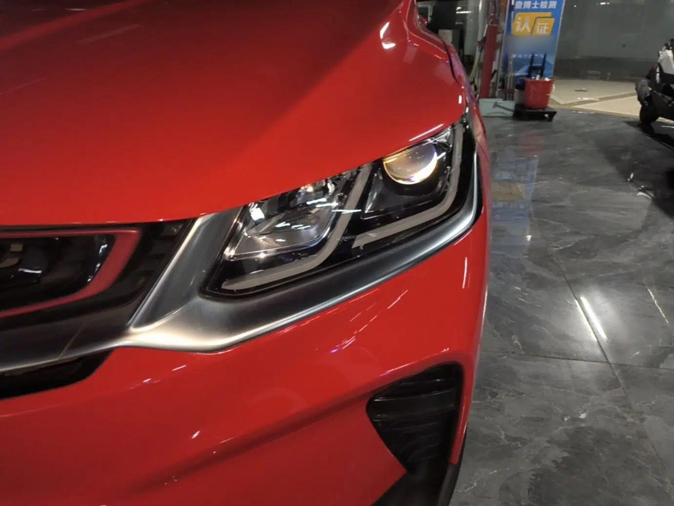 Geely Auto Coolray 2020 PRO 260T DCT Knight — миниатюра 8
