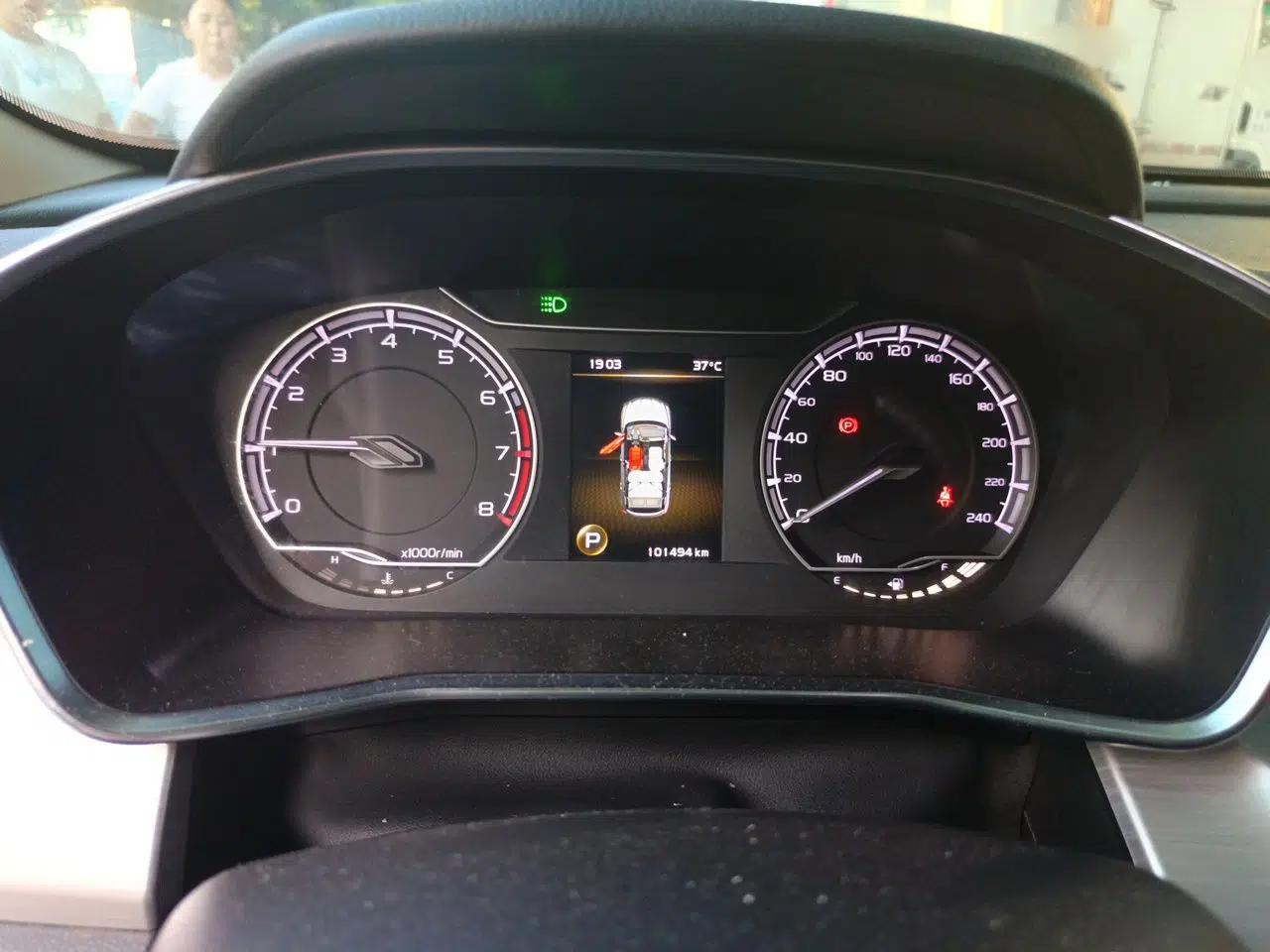 Geely Auto Coolray 2019 260T DCT Knight China V Standard — миниатюра 11