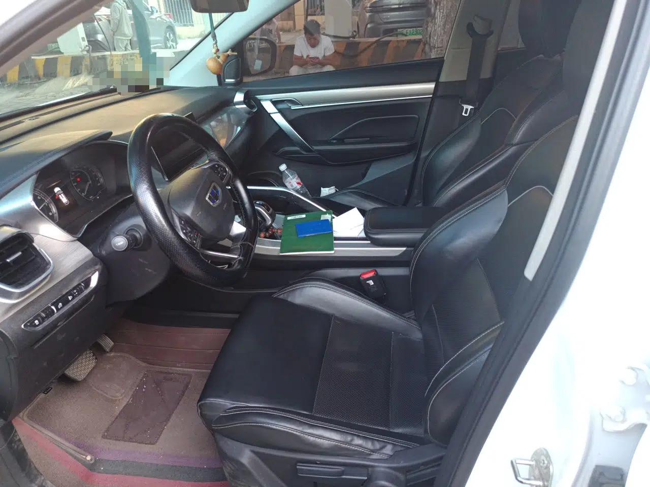 Geely Auto Coolray 2019 260T DCT Knight China V Standard — миниатюра 15