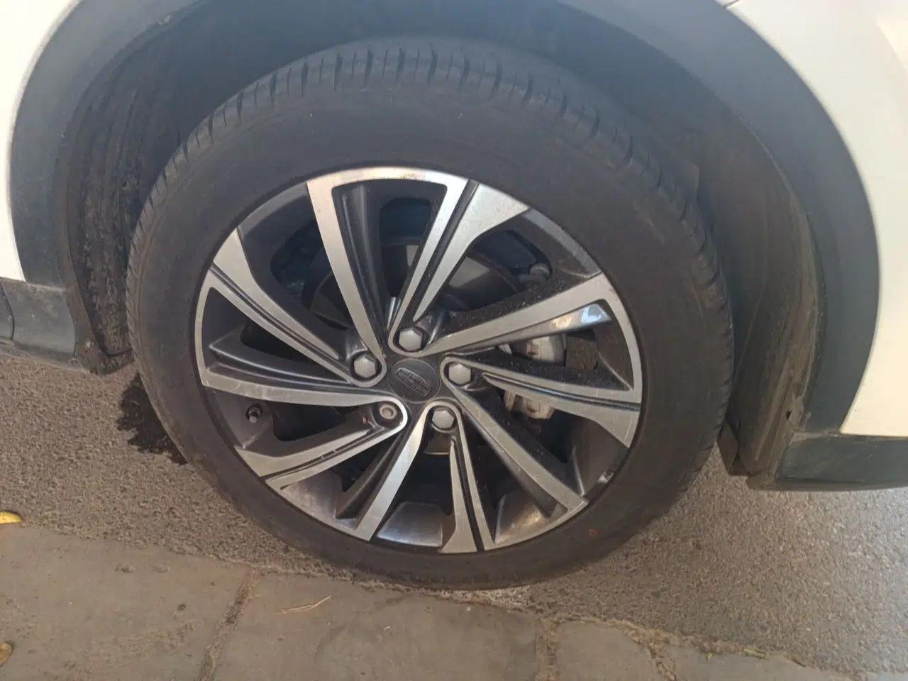 Geely Auto Coolray 2019 260T DCT Knight China V Standard — миниатюра 8