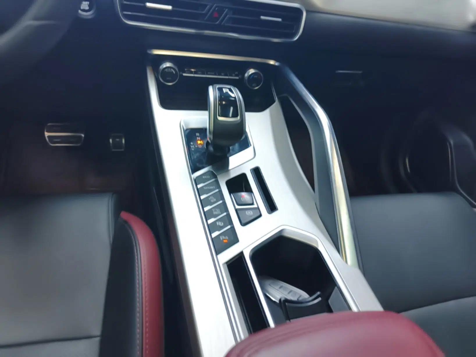 Geely Auto Coolray 2020 PRO 260T DCT Battle — миниатюра 16