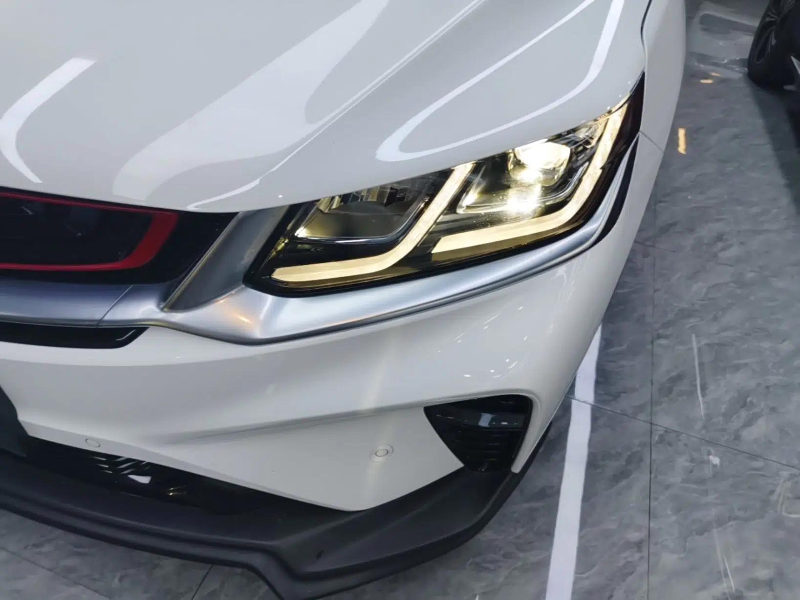 Geely Auto Coolray 2020 PRO 260T DCT Battle — миниатюра 8