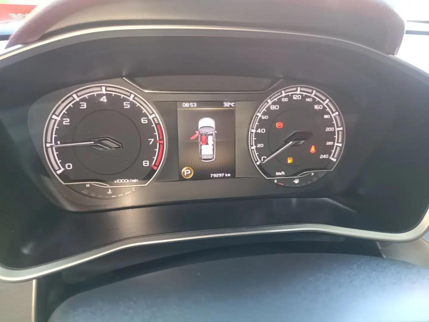Geely Auto Coolray 2020 PRO 260T DCT Knight — миниатюра 19