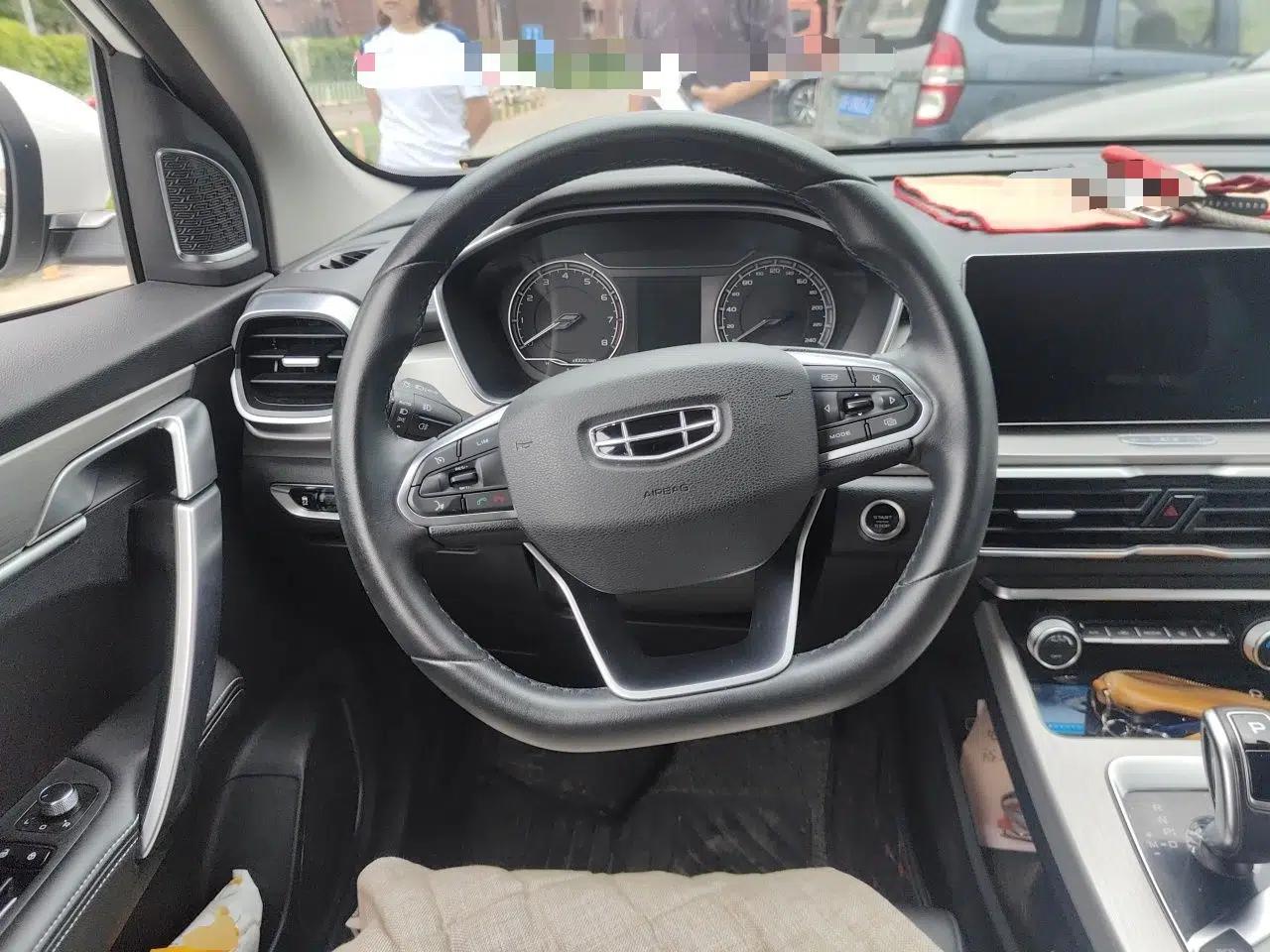 Geely Auto Coolray 2019 260T DCT Knight China VI Standard — миниатюра 7