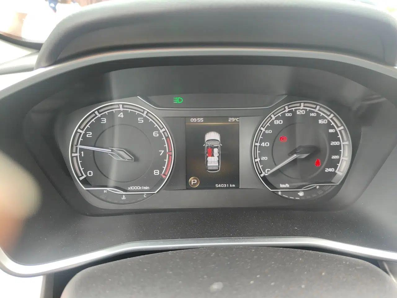 Geely Auto Coolray 2019 260T DCT Knight China VI Standard — миниатюра 8