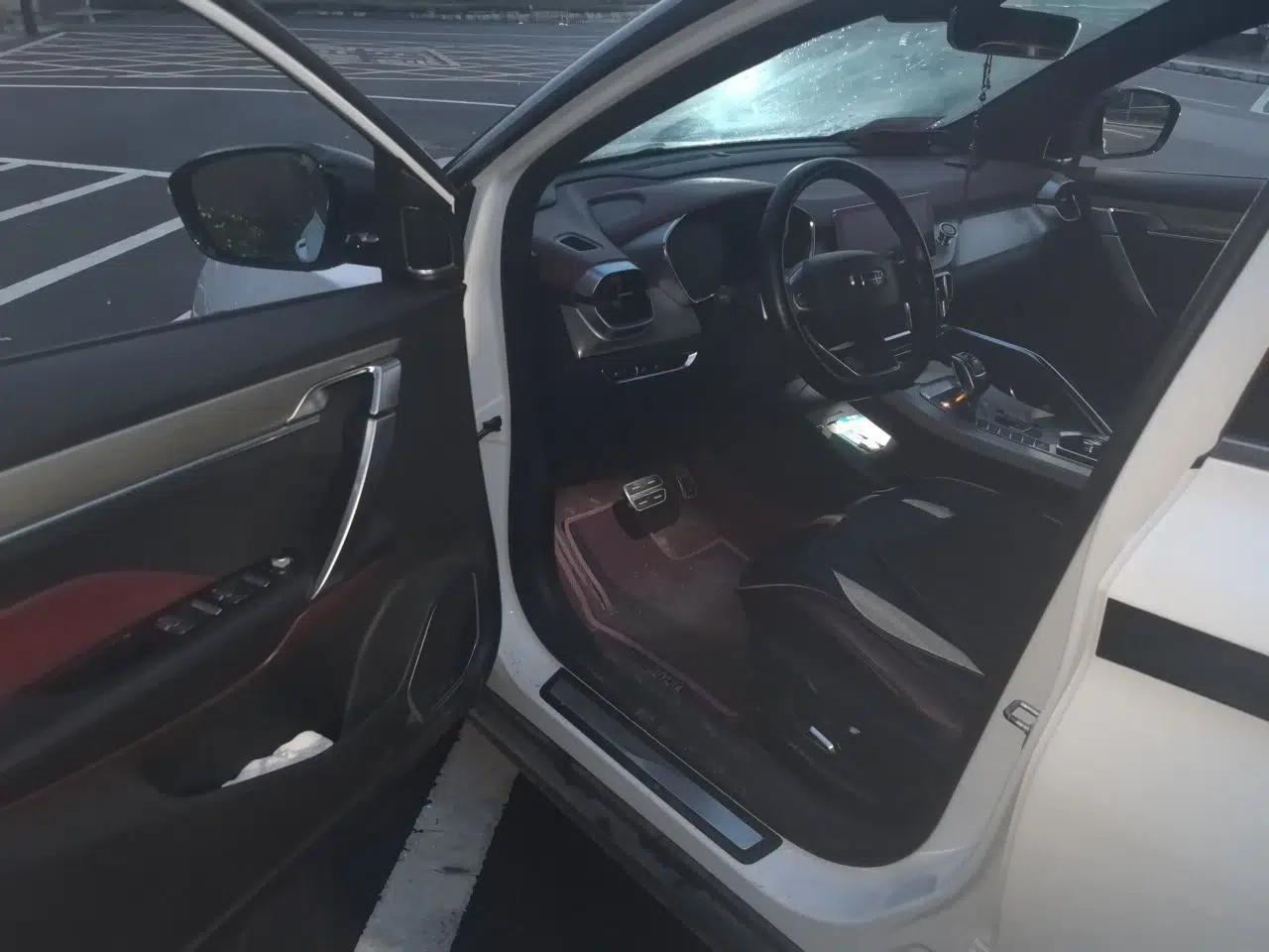 Geely Auto Coolray 2019 Sport Version 260T DCT Battle China VI Standard — миниатюра 16