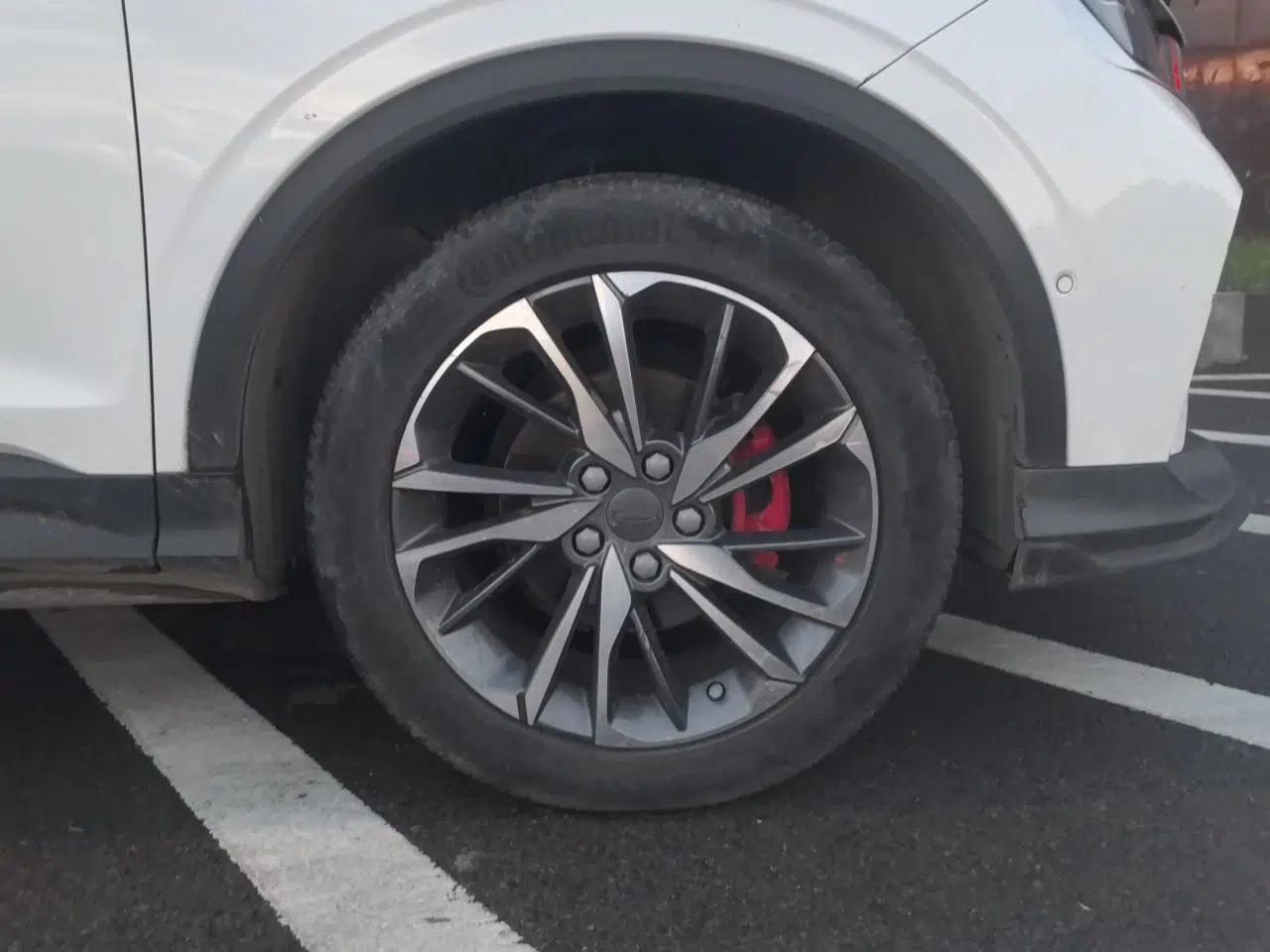 Geely Auto Coolray 2019 Sport Version 260T DCT Battle China VI Standard — миниатюра 8