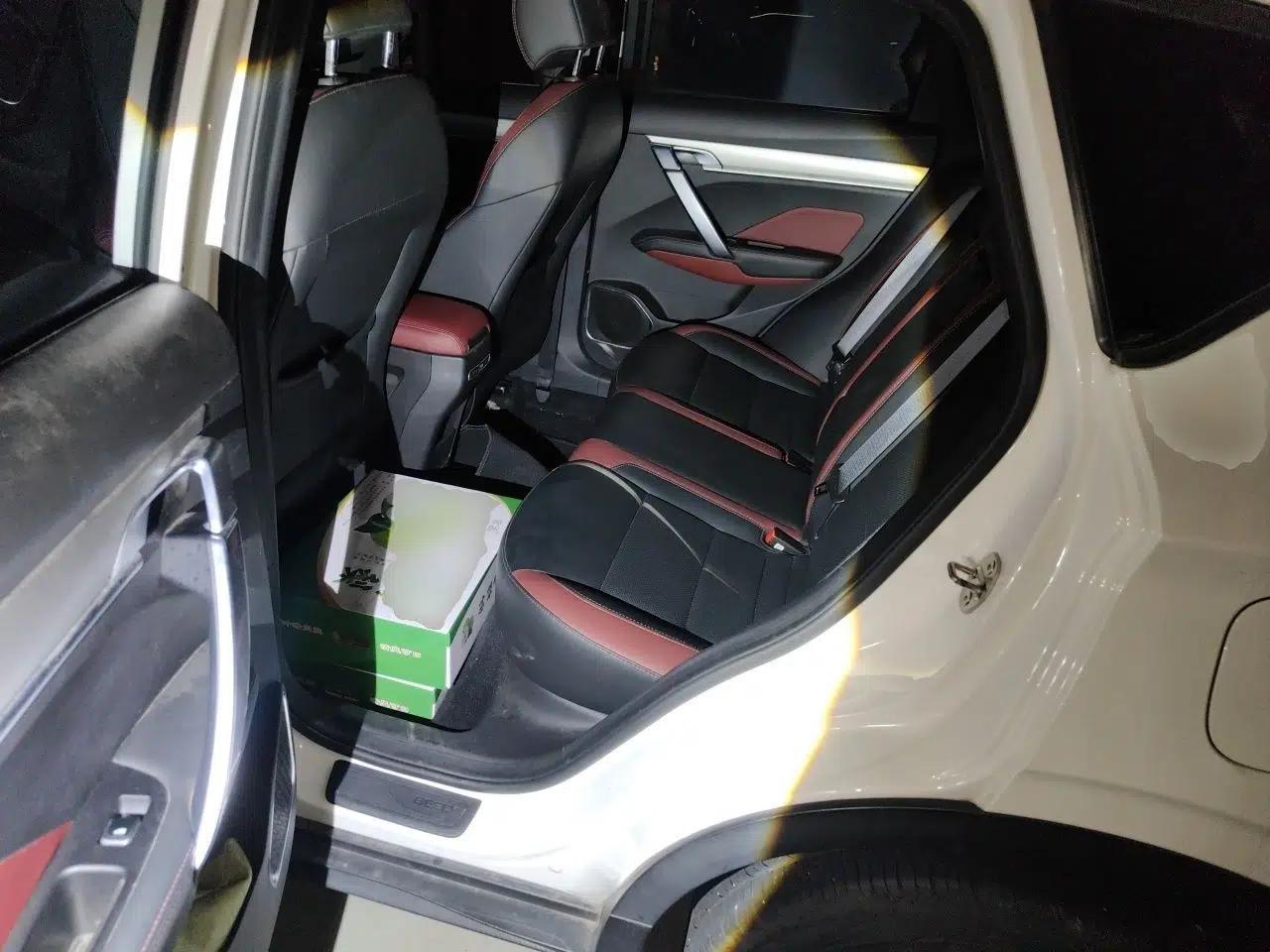 Geely Auto Coolray 2020 PRO 260T DCT Knight — миниатюра 14