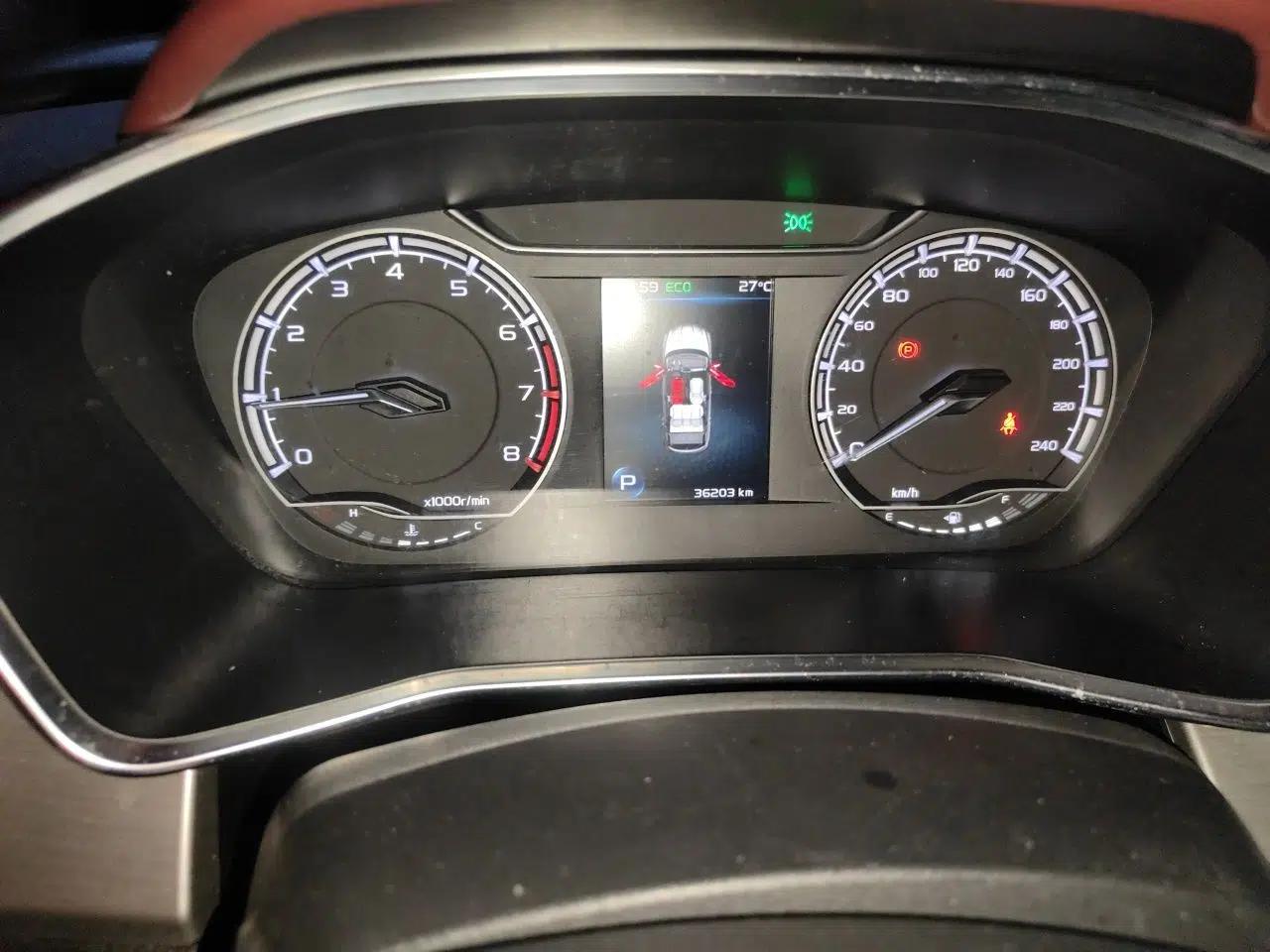 Geely Auto Coolray 2020 PRO 260T DCT Knight — миниатюра 8