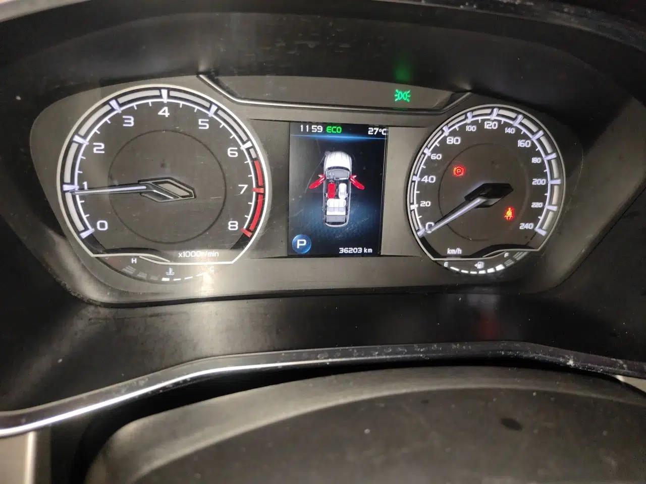 Geely Auto Coolray 2020 PRO 260T DCT Knight — миниатюра 9