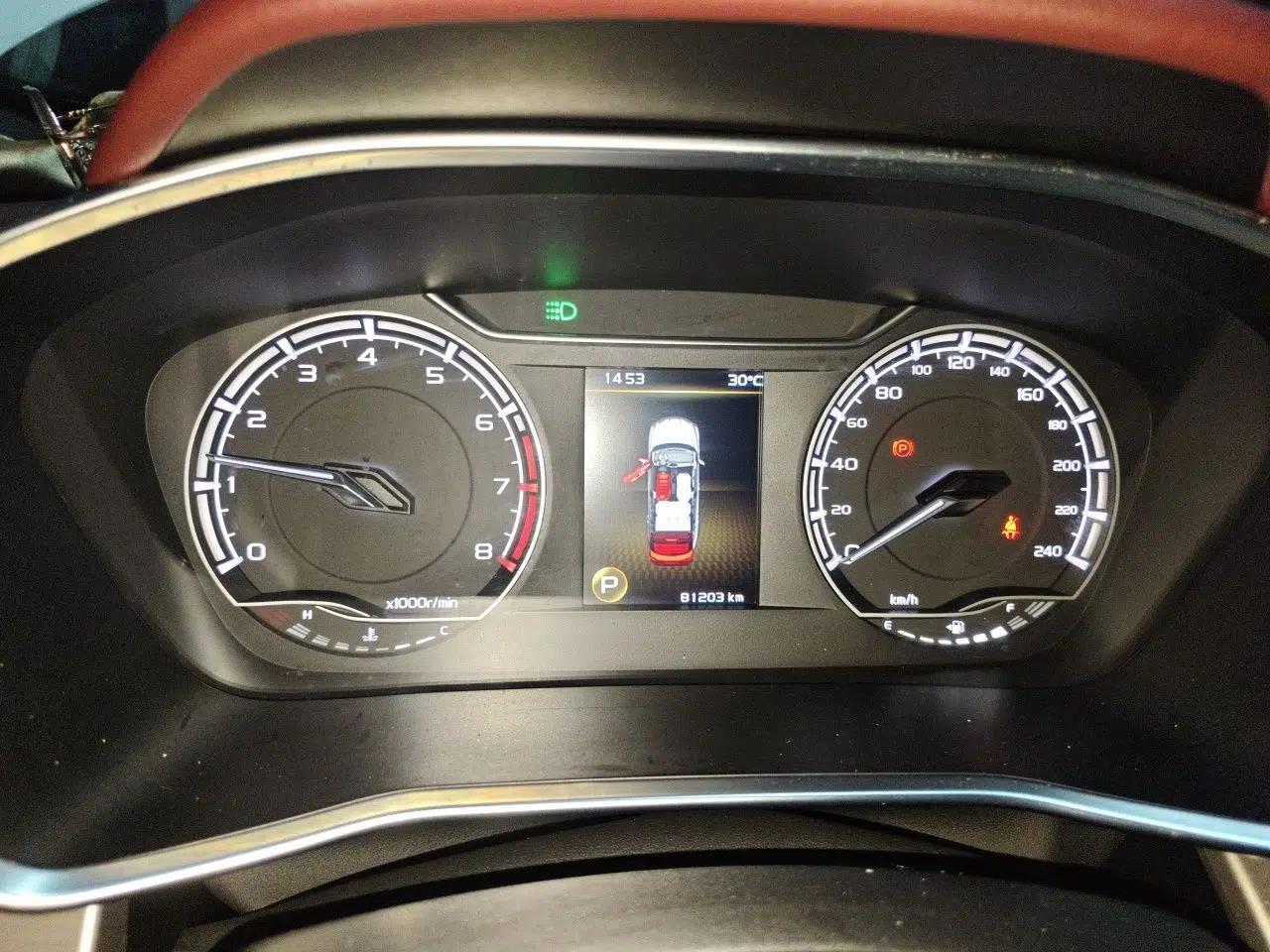 Geely Auto Coolray 2020 PRO 260T DCT Knight — миниатюра 11
