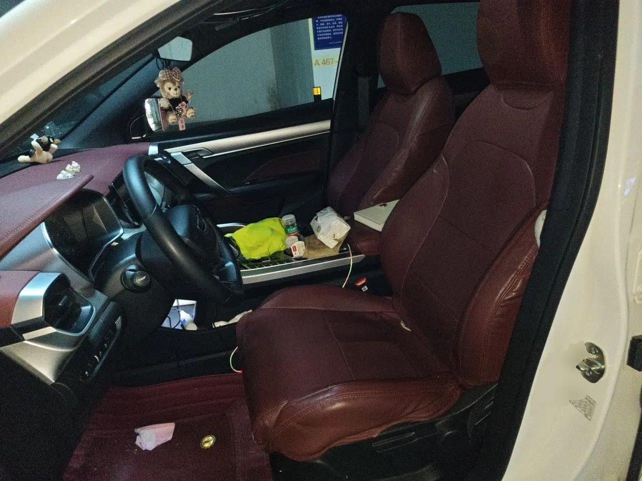 Geely Auto Coolray 2020 PRO 260T DCT Knight — миниатюра 15