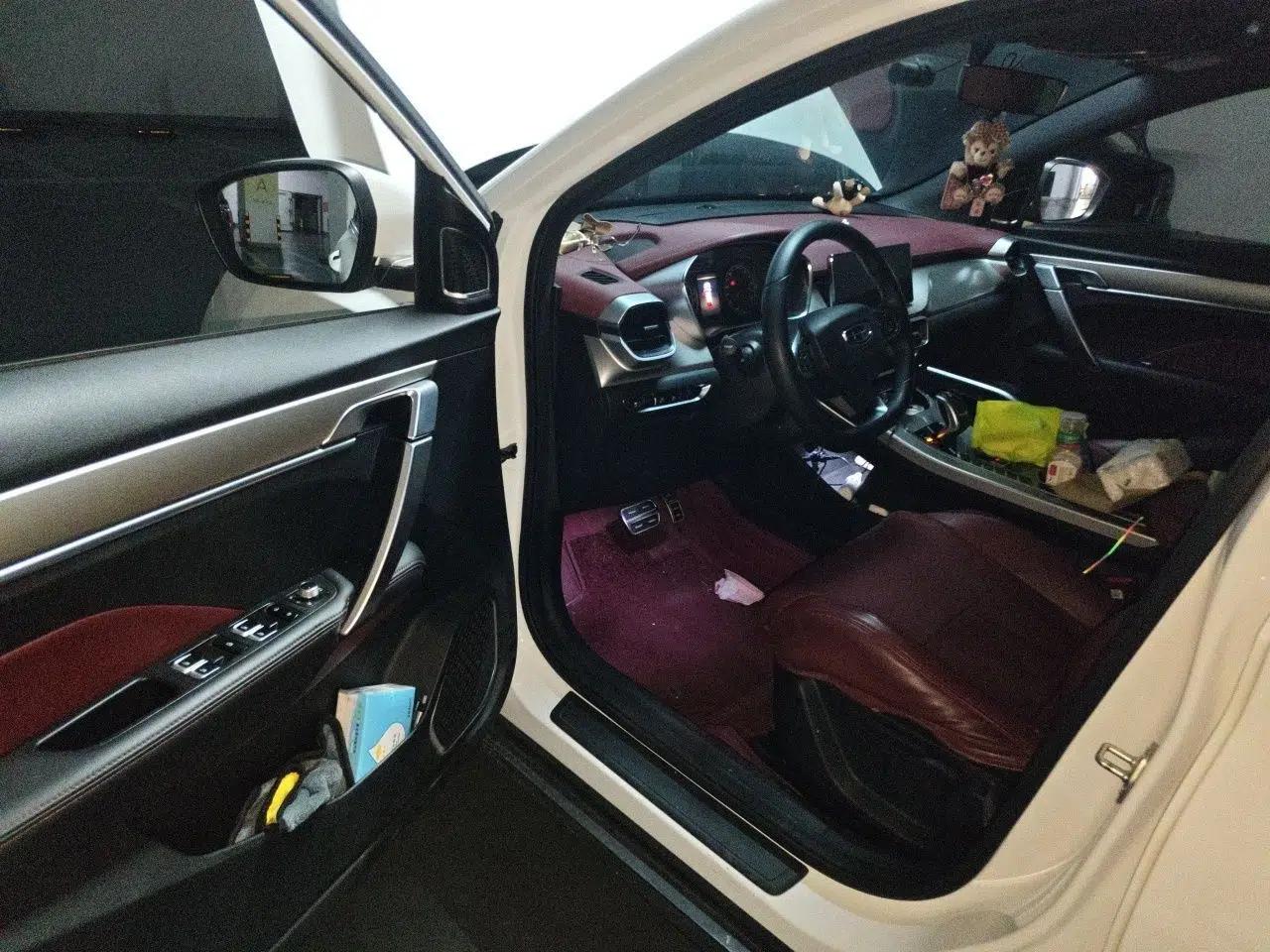 Geely Auto Coolray 2020 PRO 260T DCT Knight — миниатюра 16