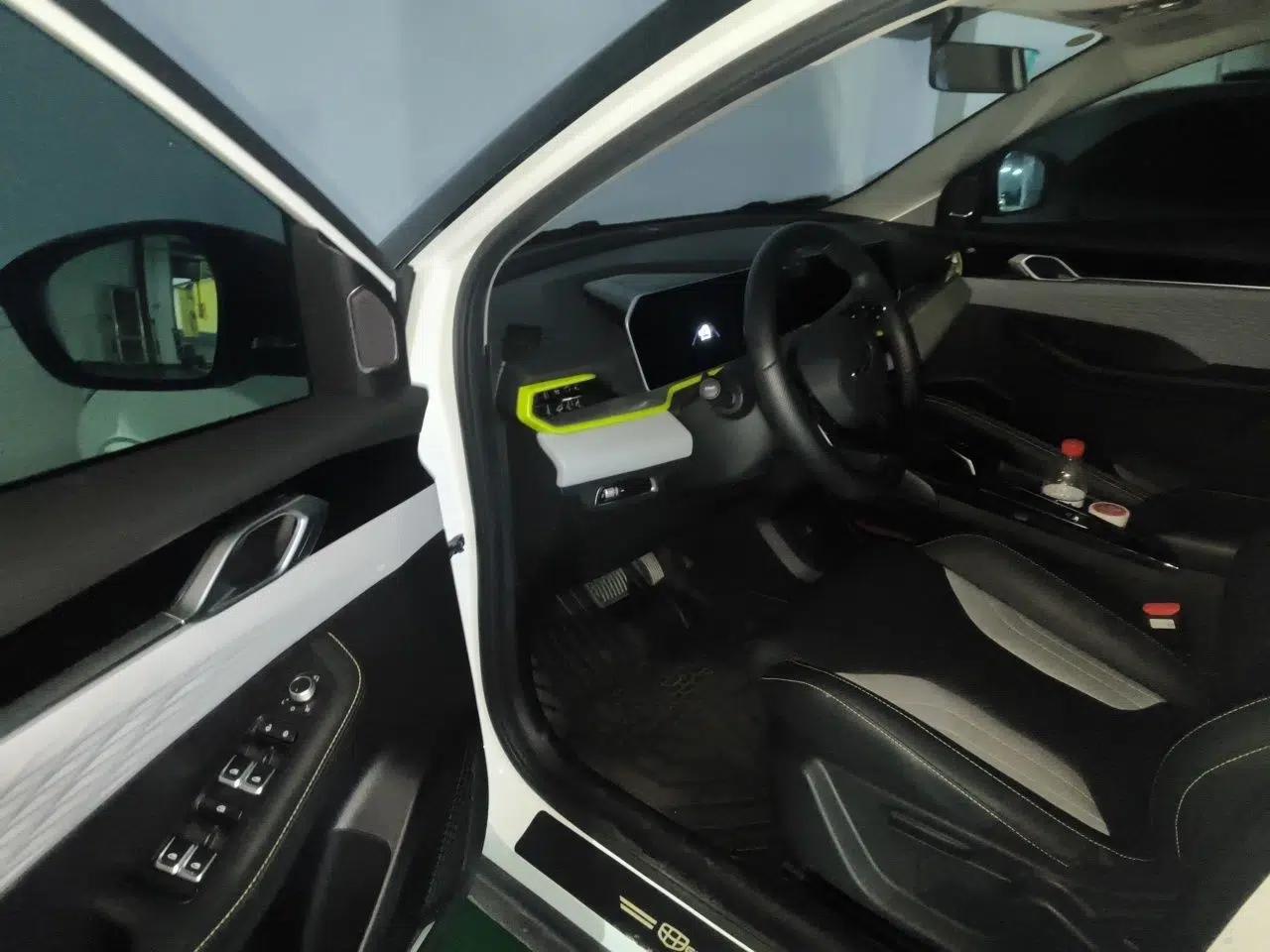 Geely Auto Coolray 2022 Bin Yue COOL 1.5TD DCT Hot Engine Edition — миниатюра 13