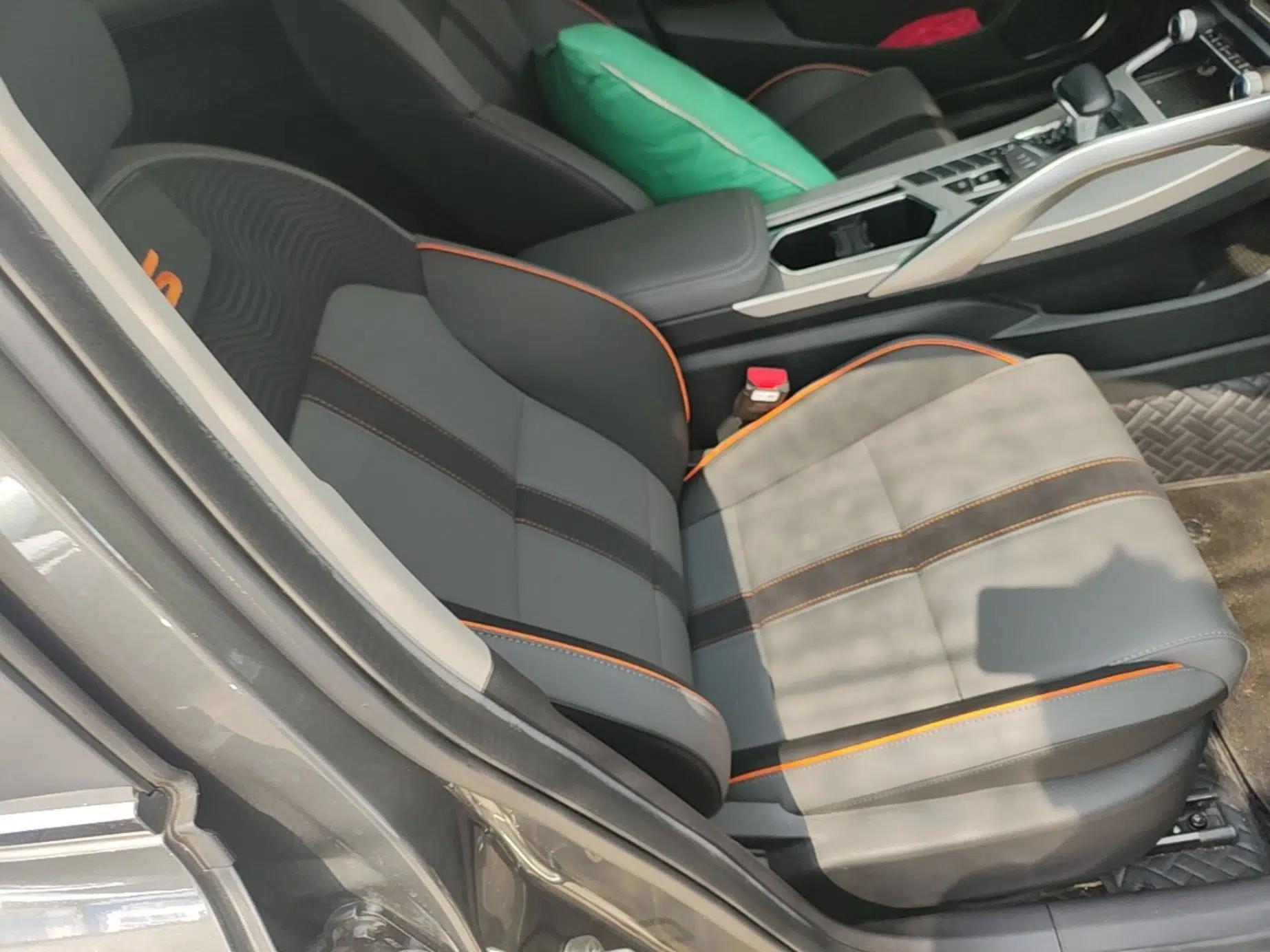 Geely Auto Coolray 2023 1.5T DCT Platinum Edition — миниатюра 19