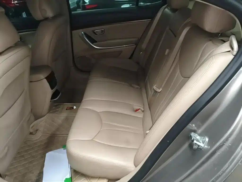 Roewe 950 2012 2.0L Comfort Edition — миниатюра 17