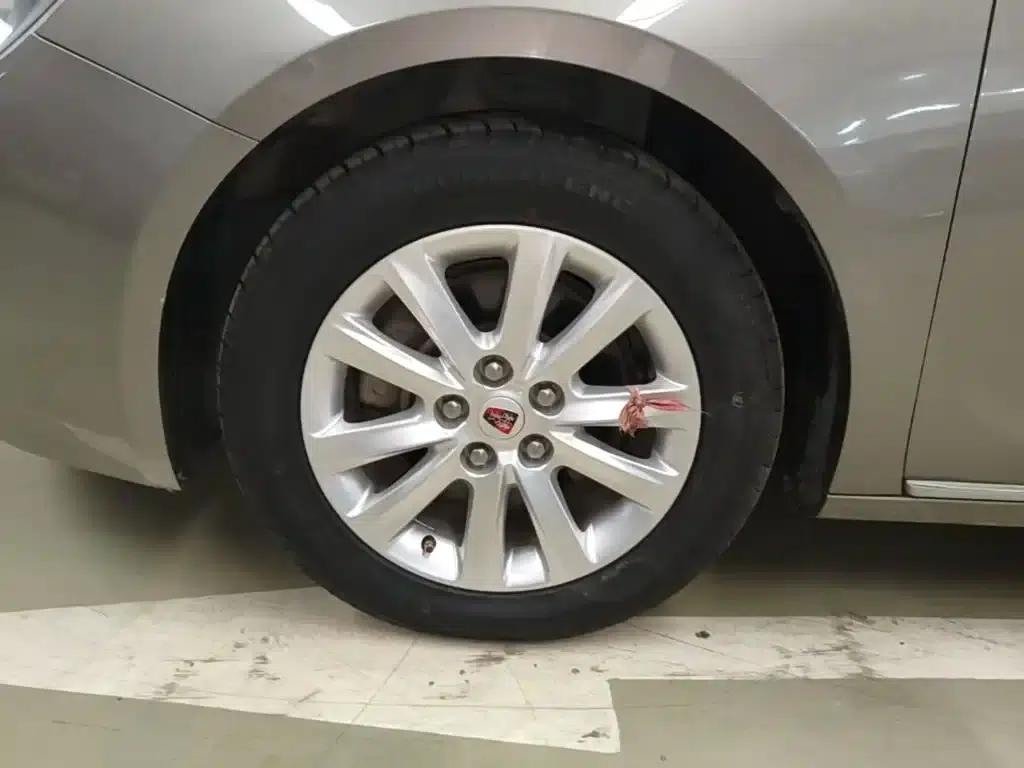 Roewe 950 2012 2.0L Comfort Edition — миниатюра 23