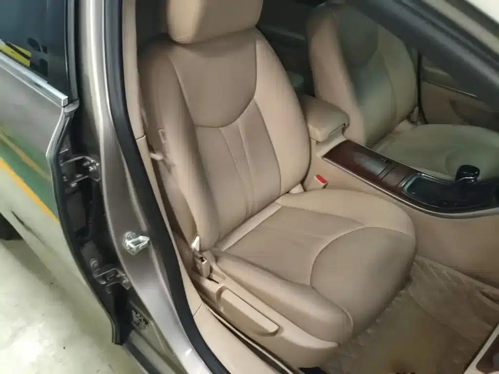 Roewe 950 2012 2.0L Comfort Edition — миниатюра 25